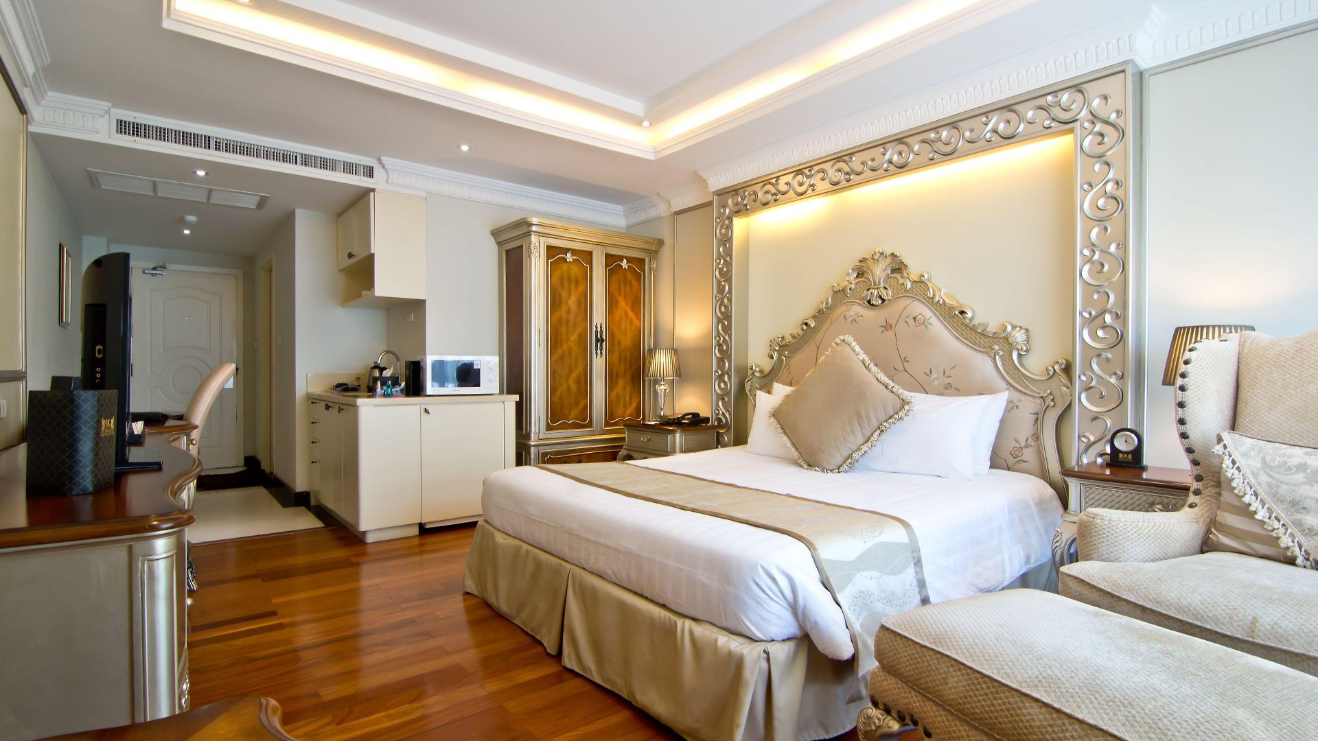 โรงแรม แอล เค ดิเอมเพรส Pattaya