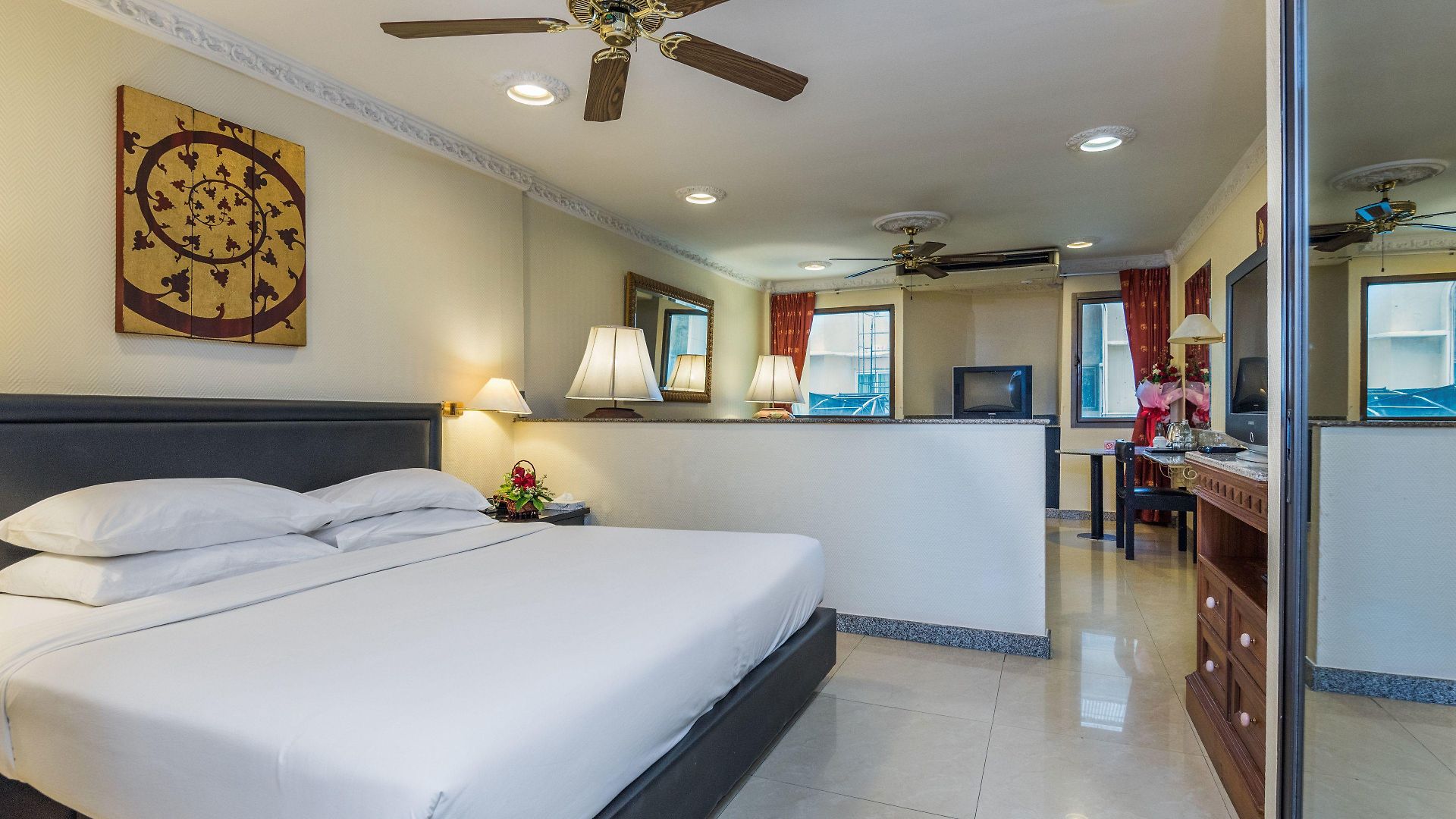 The Ambiance Hotel 3*