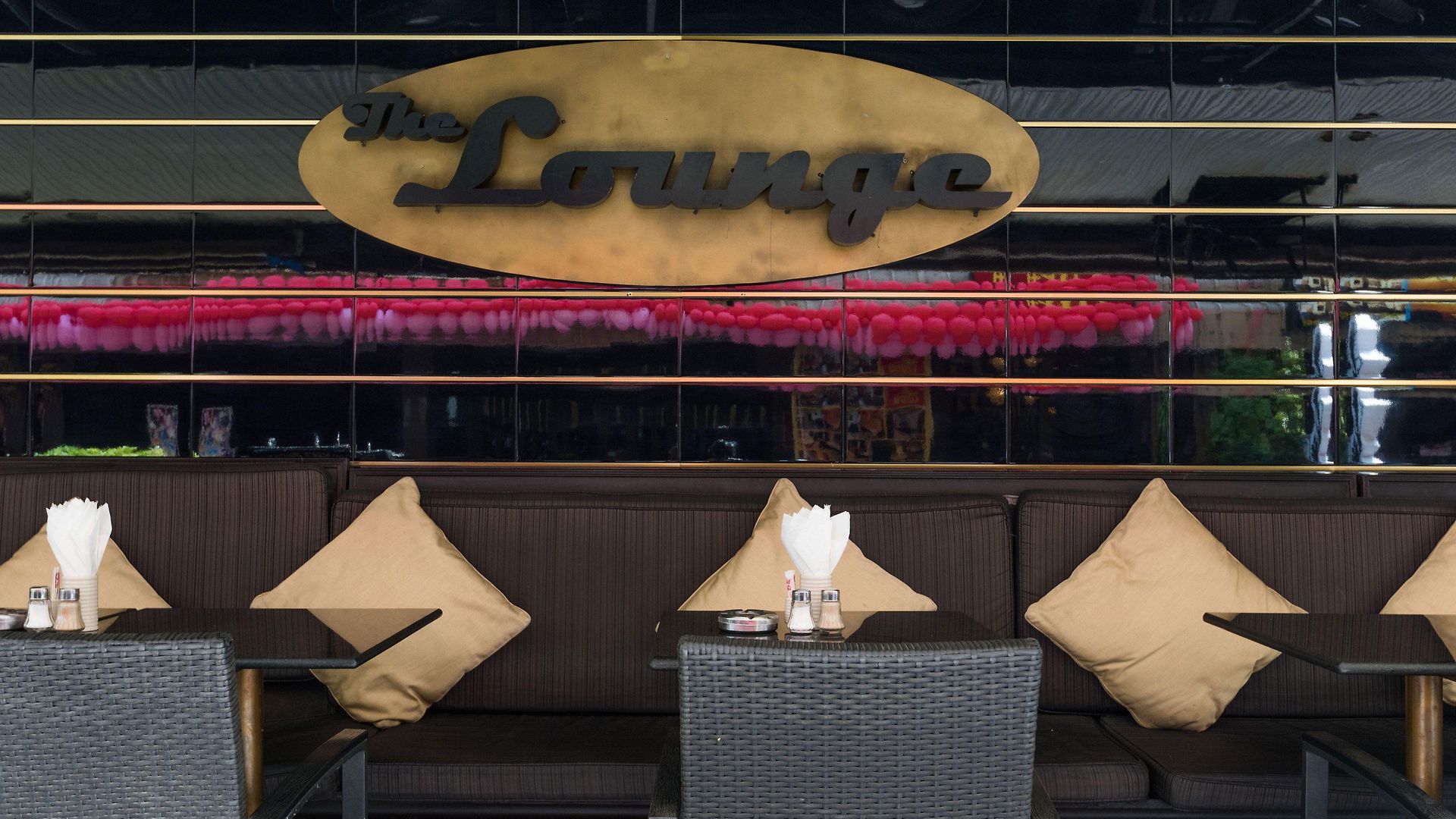 Hotel The Ambiance 3*