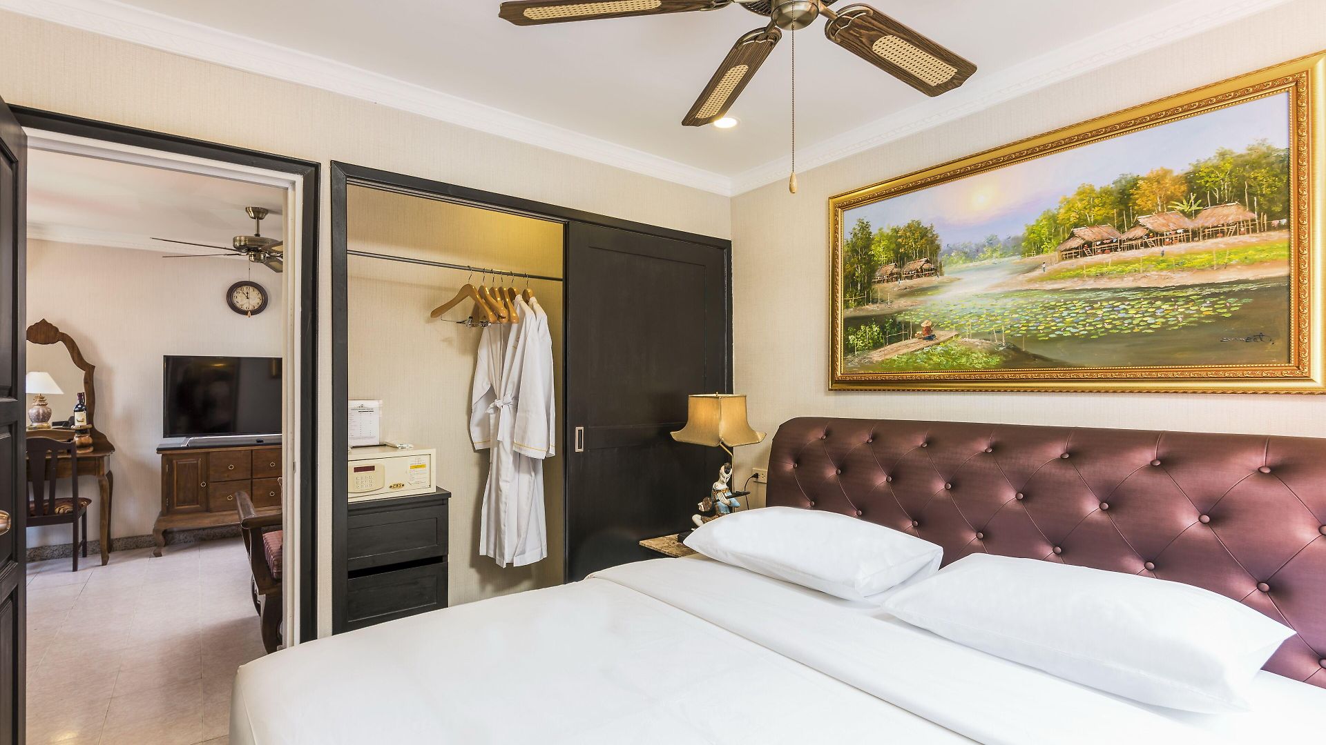 The Ambiance Hotel 3*