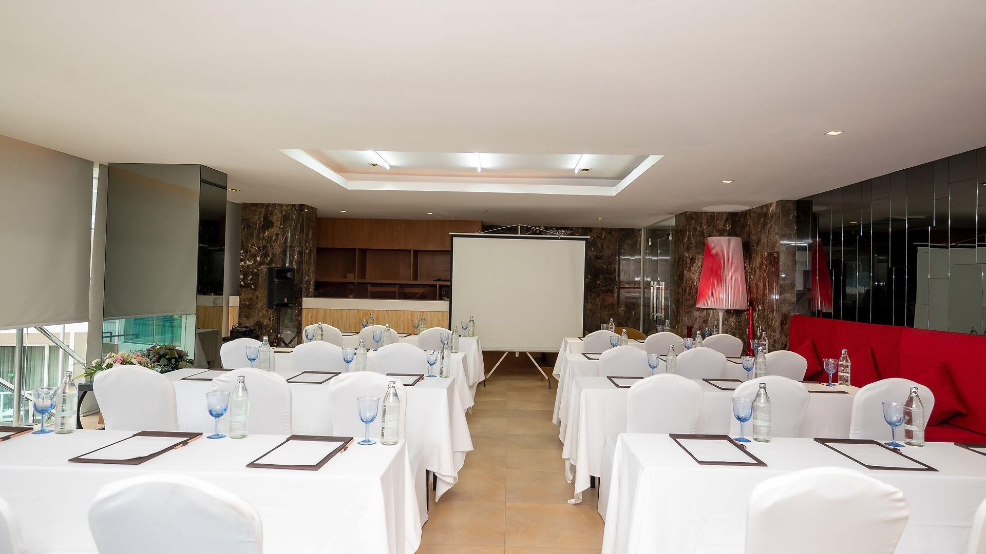 Centara Nova โรงแรม Pattaya
