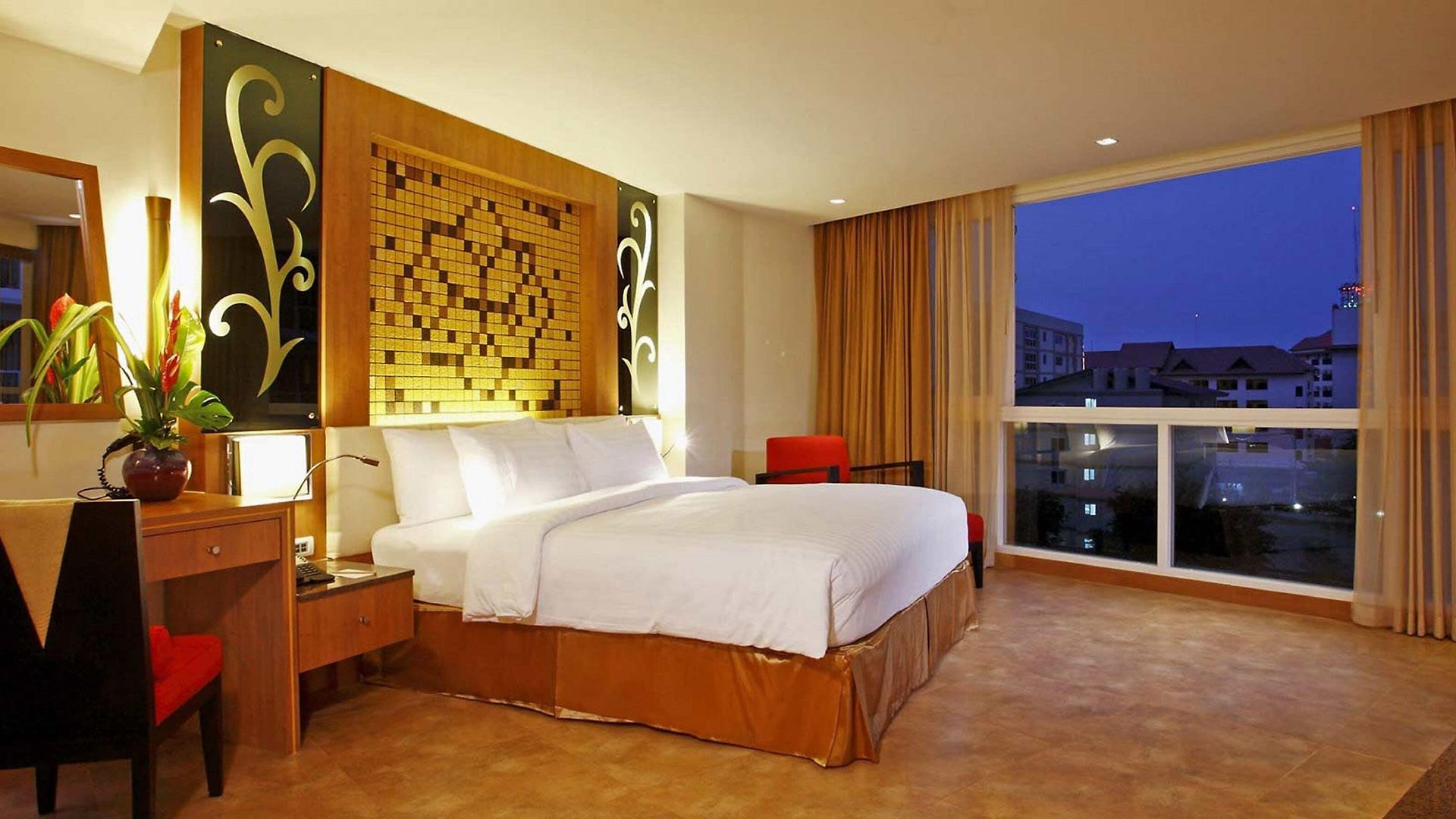 Centara Nova Pattaya