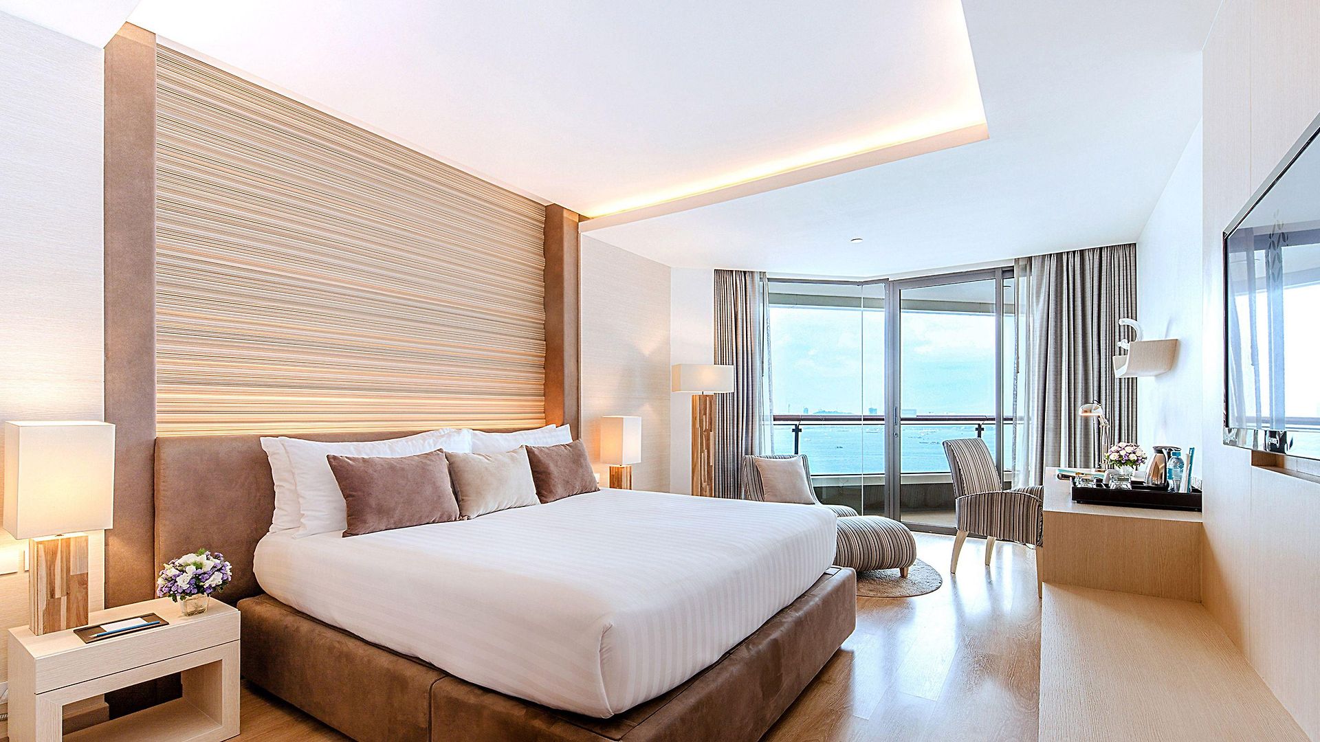 โรงแรม Cape Dara 5*