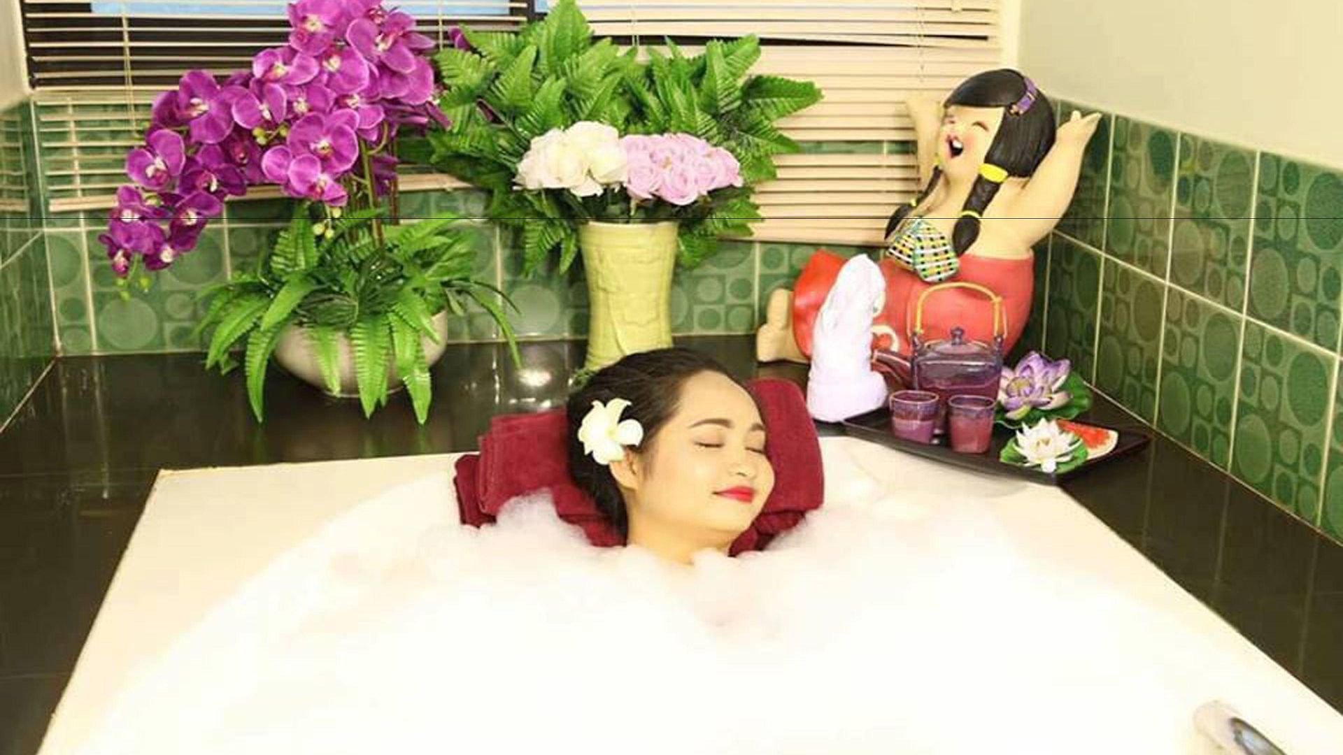 Mike Garden - Sha Extar Hotel Pattaya