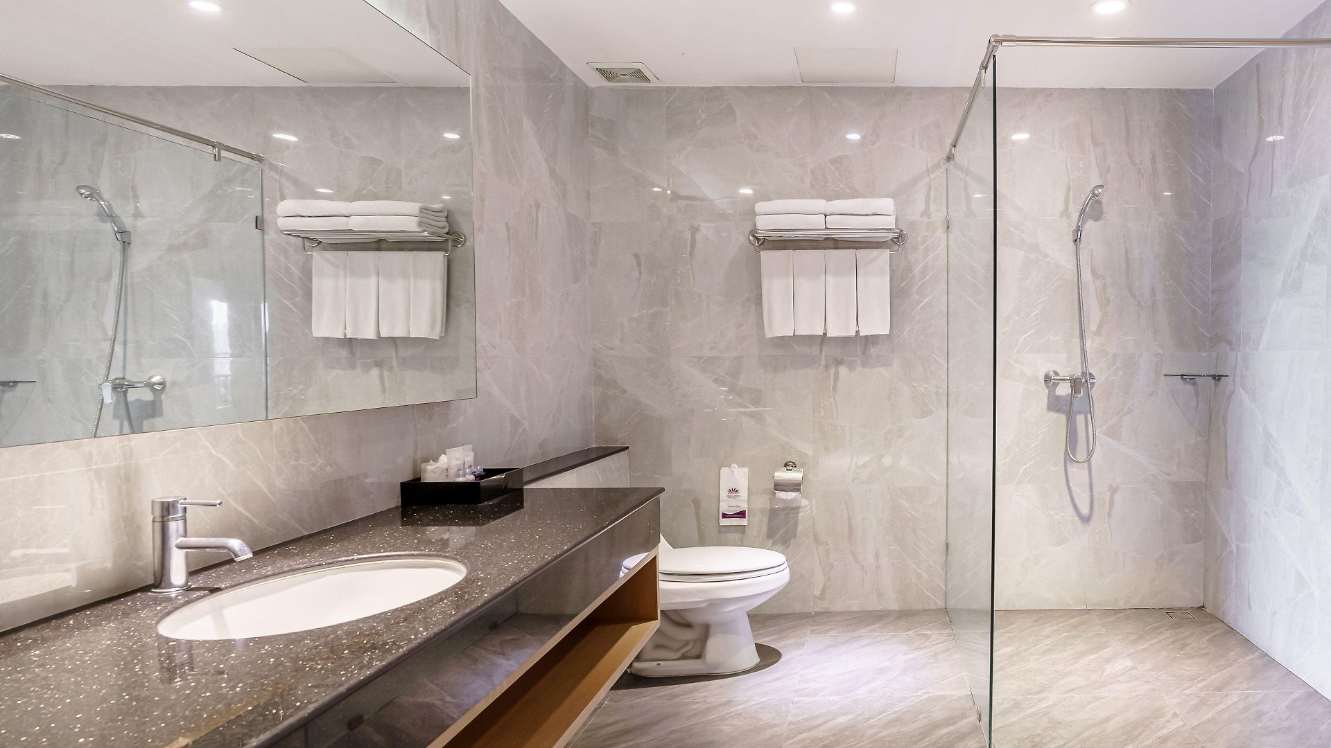Hotel Mike Garden - Sha Extar 4*