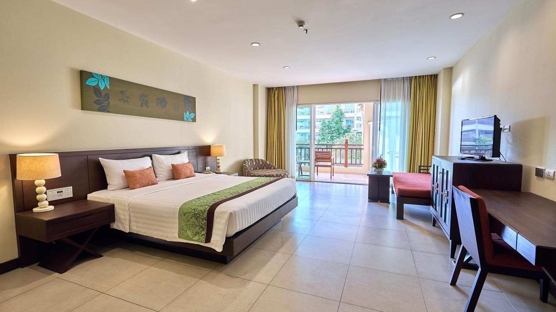 รีสอร์ท The Heritage Beachfront