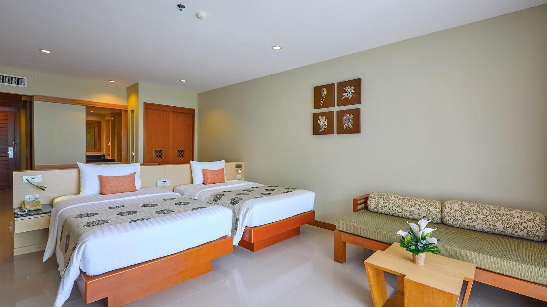 The Heritage Beachfront Pattaya
