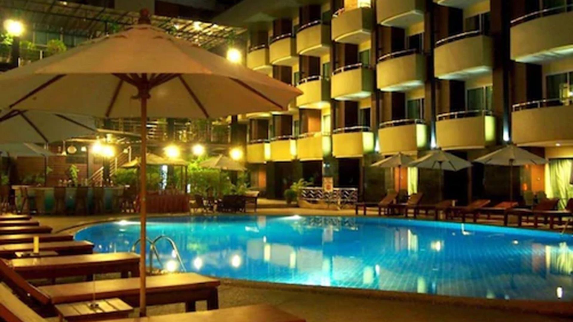 โรงแรม บารอน บีช Pattaya