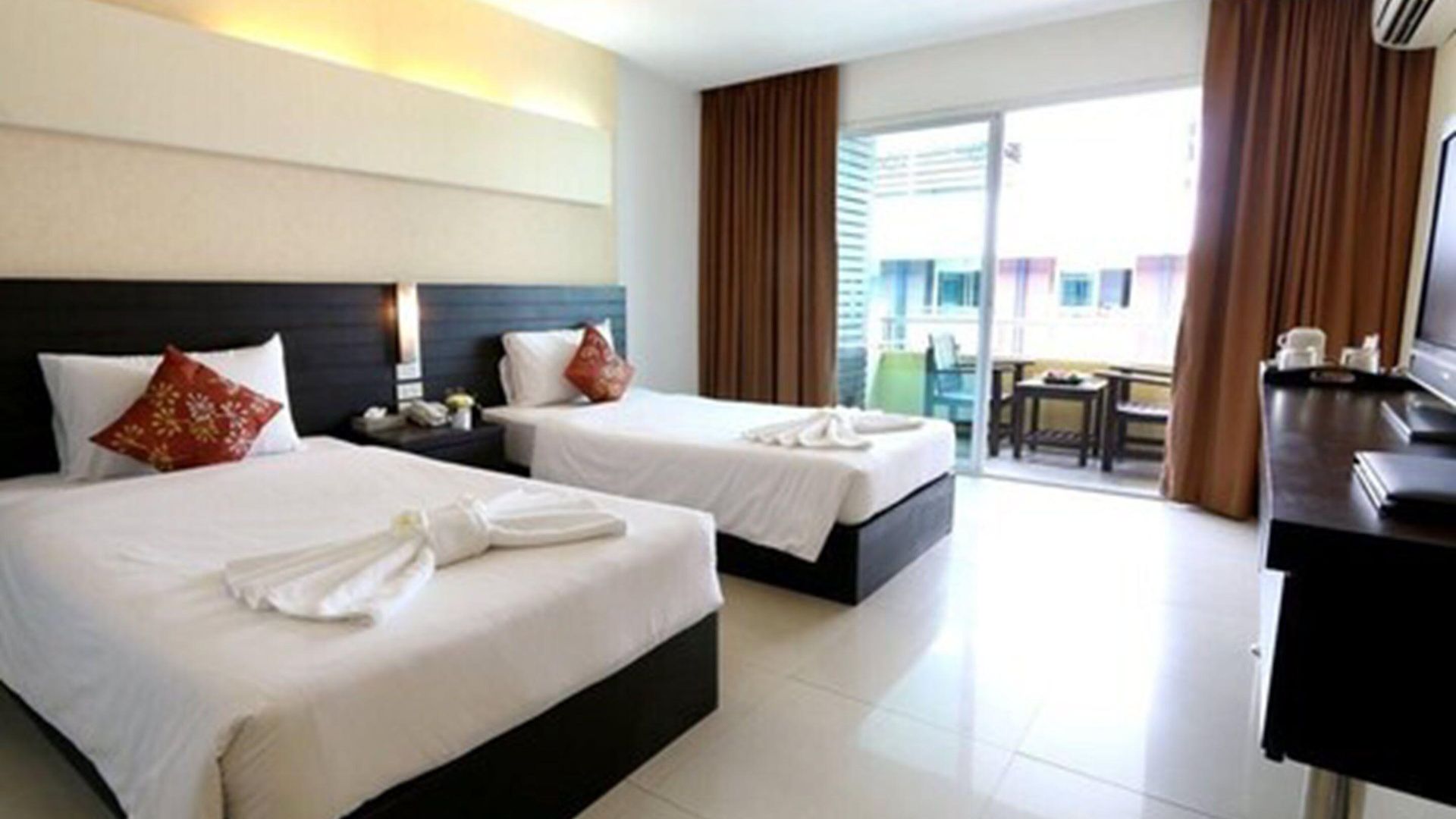 บารอน บีช โรงแรม Pattaya