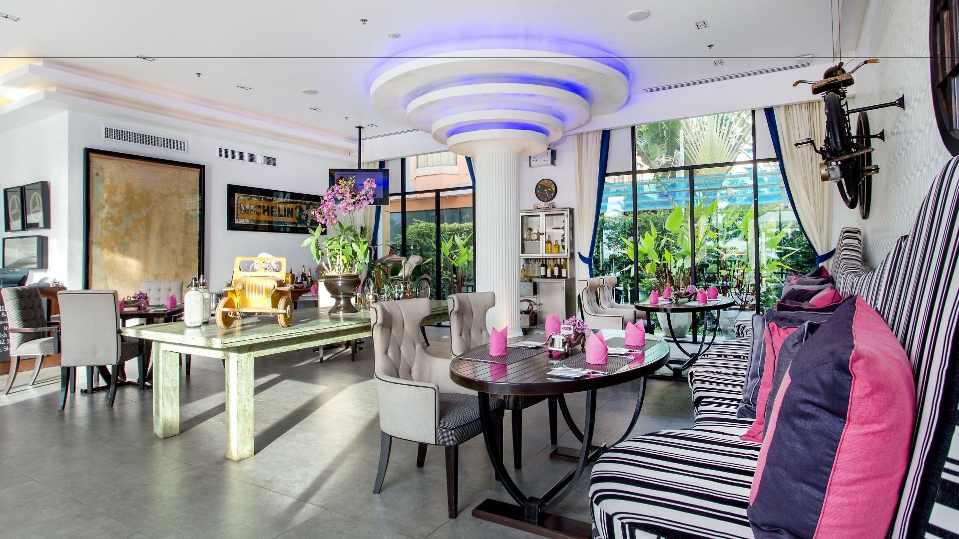 โรงแรม Wave 5*