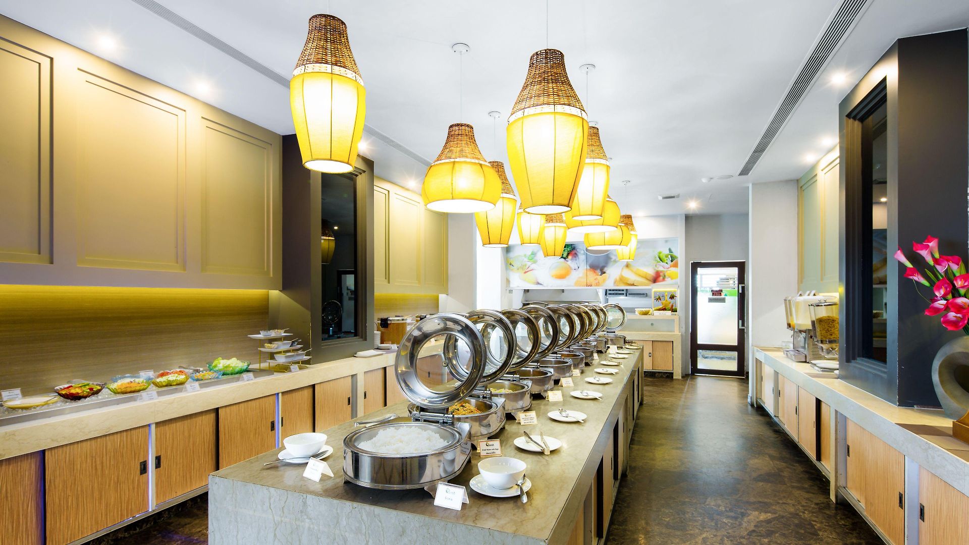 โรงแรม ไอยรา แกรนด์ โฮเต็ล 5*