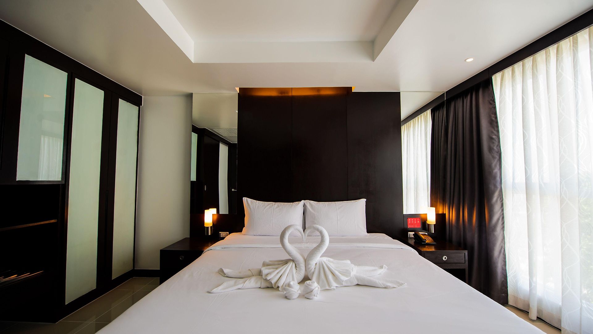 โฮเท็ล ซีเล็คชั่น พัทยา โรงแรม 4*