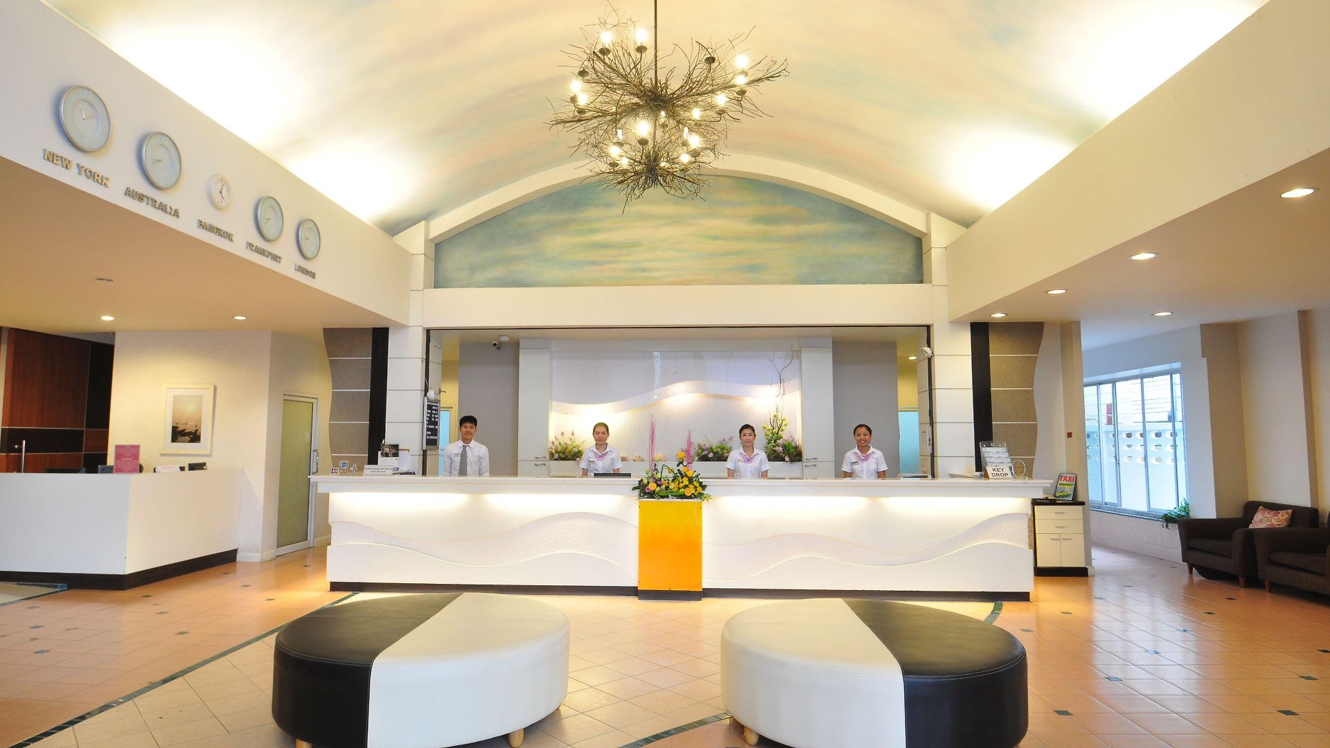 Flipper House - Sha Extra โรงแรม Pattaya