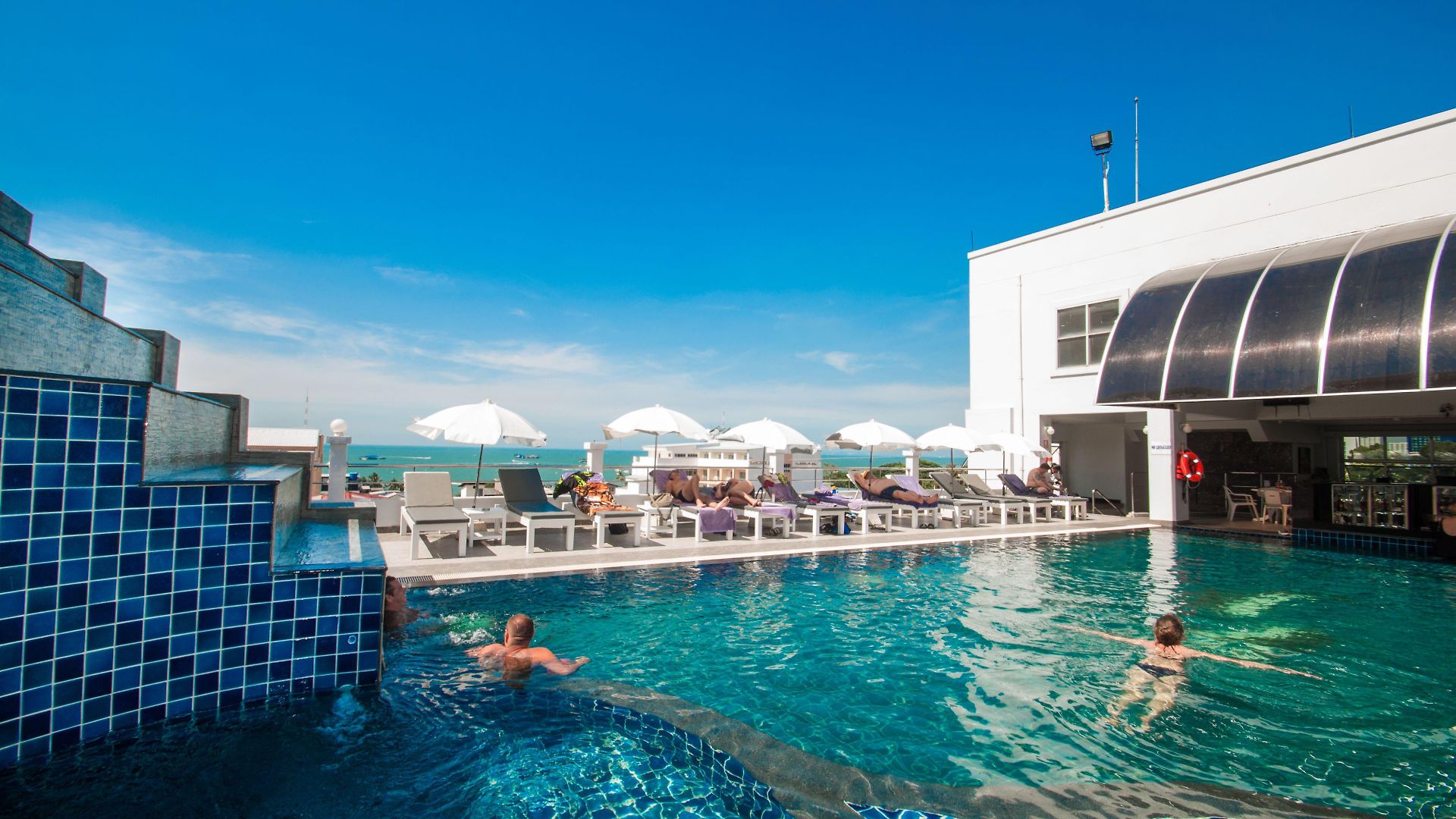 โรงแรม Flipper House - Sha Extra Pattaya