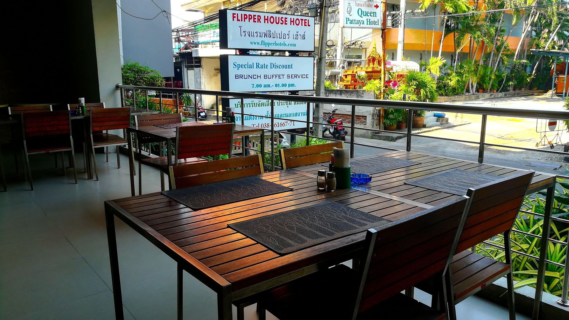 โรงแรม Flipper House - Sha Extra 3*