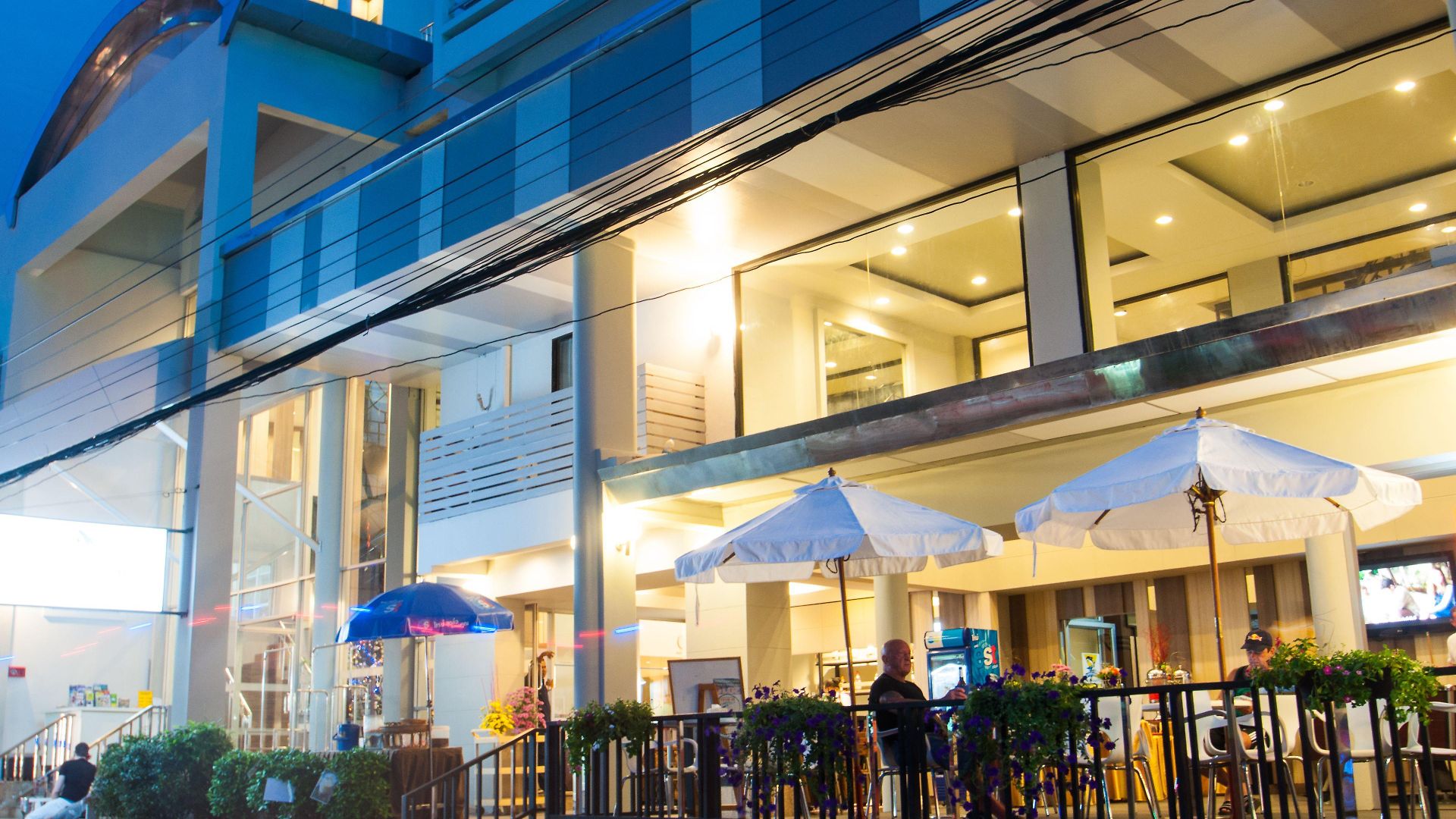 Flipper House - Sha Extra โรงแรม