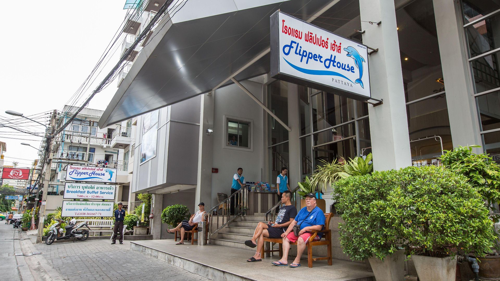 Flipper House - Sha Extra โรงแรม Pattaya