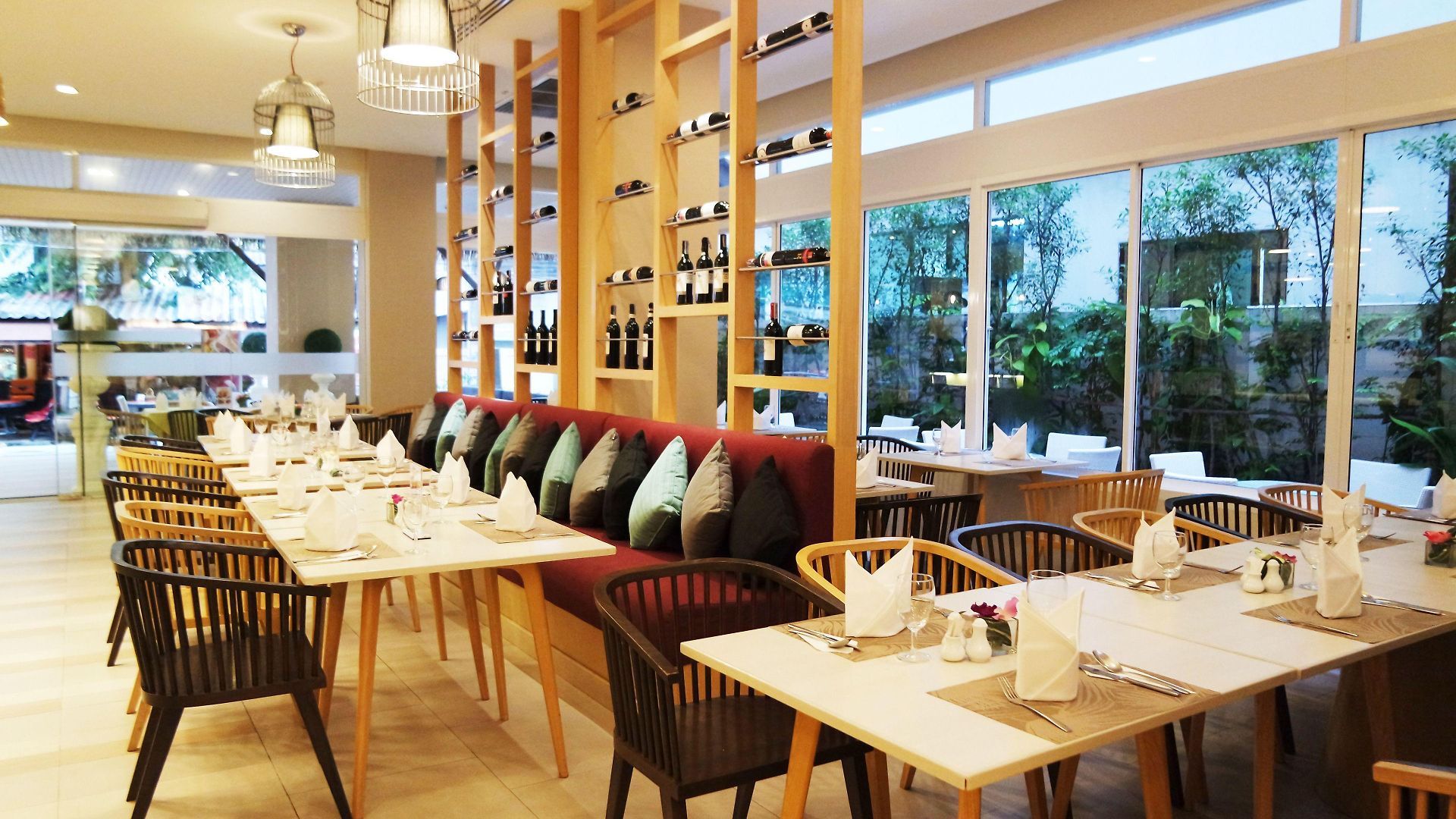 โรงแรม พัทยาซีวิว - Sha Extra