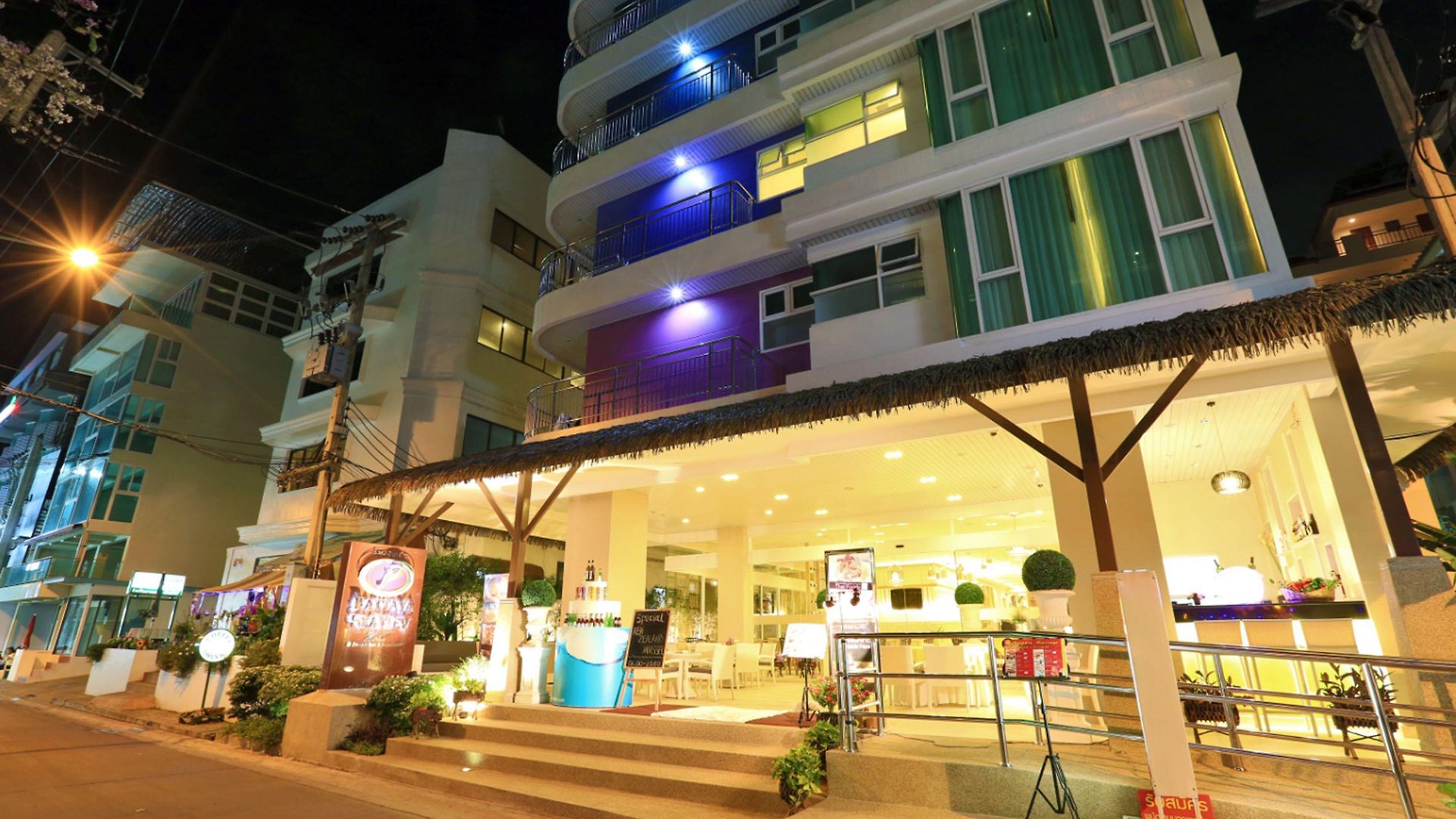 โรงแรม พัทยาซีวิว - Sha Extra