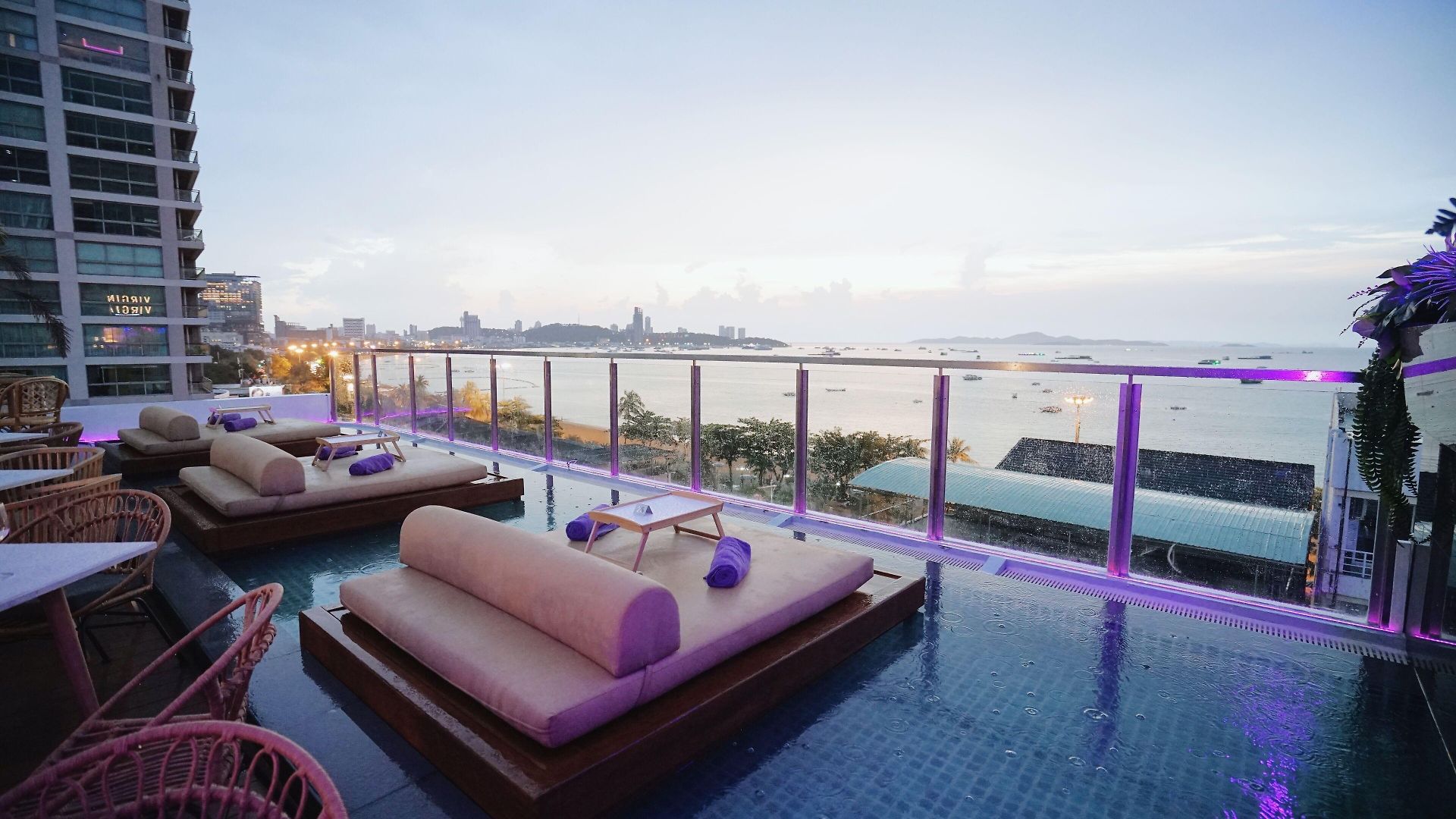 พัทยาซีวิว - Sha Extra 4* Pattaya