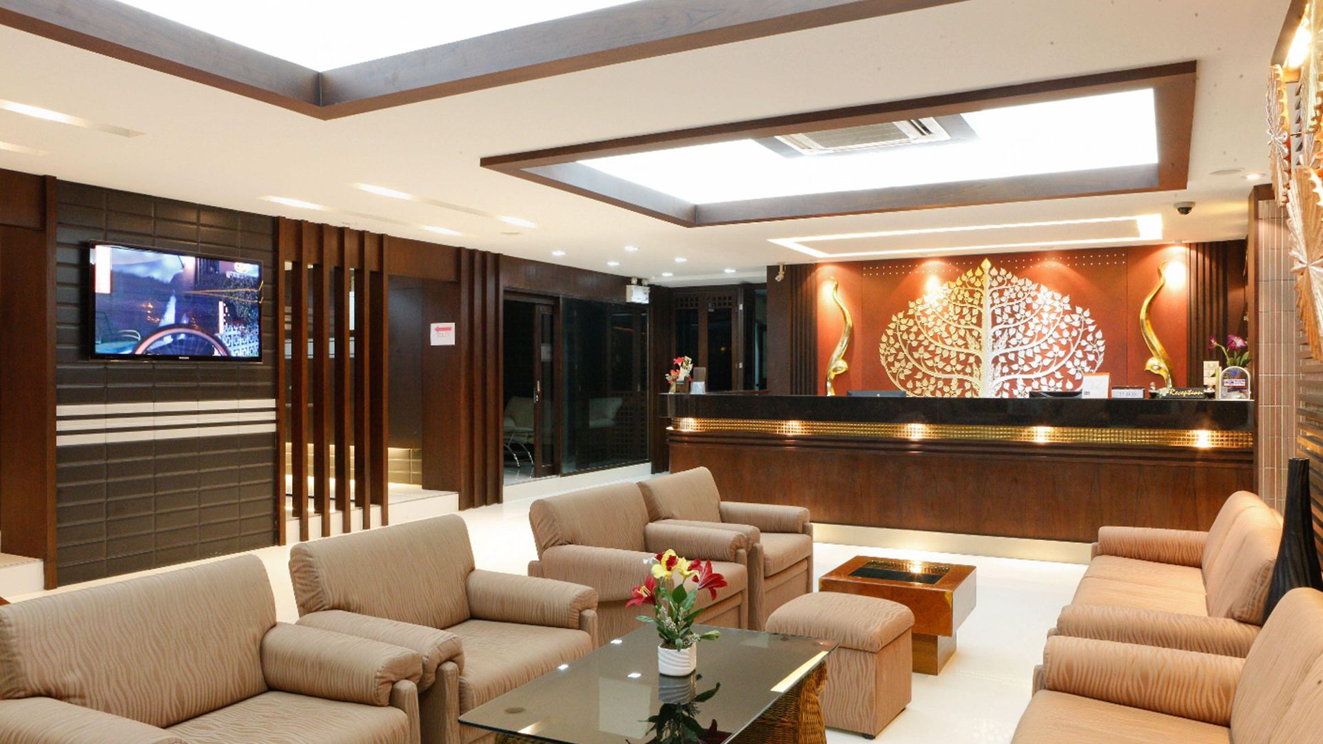House- Sha Extra 3*