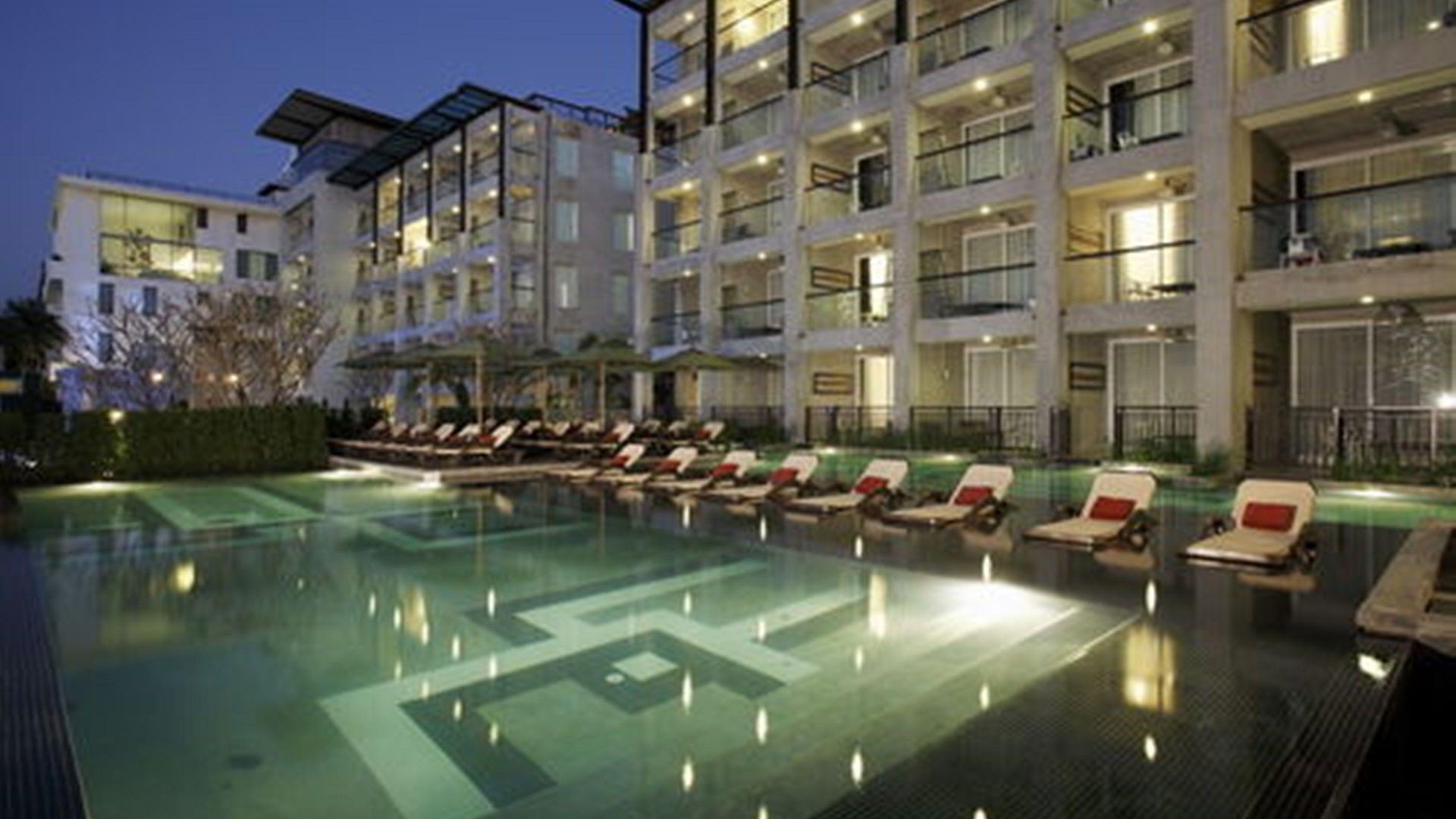 Modus Beachfront รีสอร์ท 5*