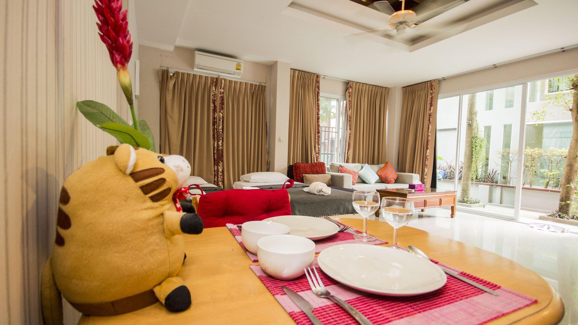 โรงแรม Tamnak 11br With Privater Pool