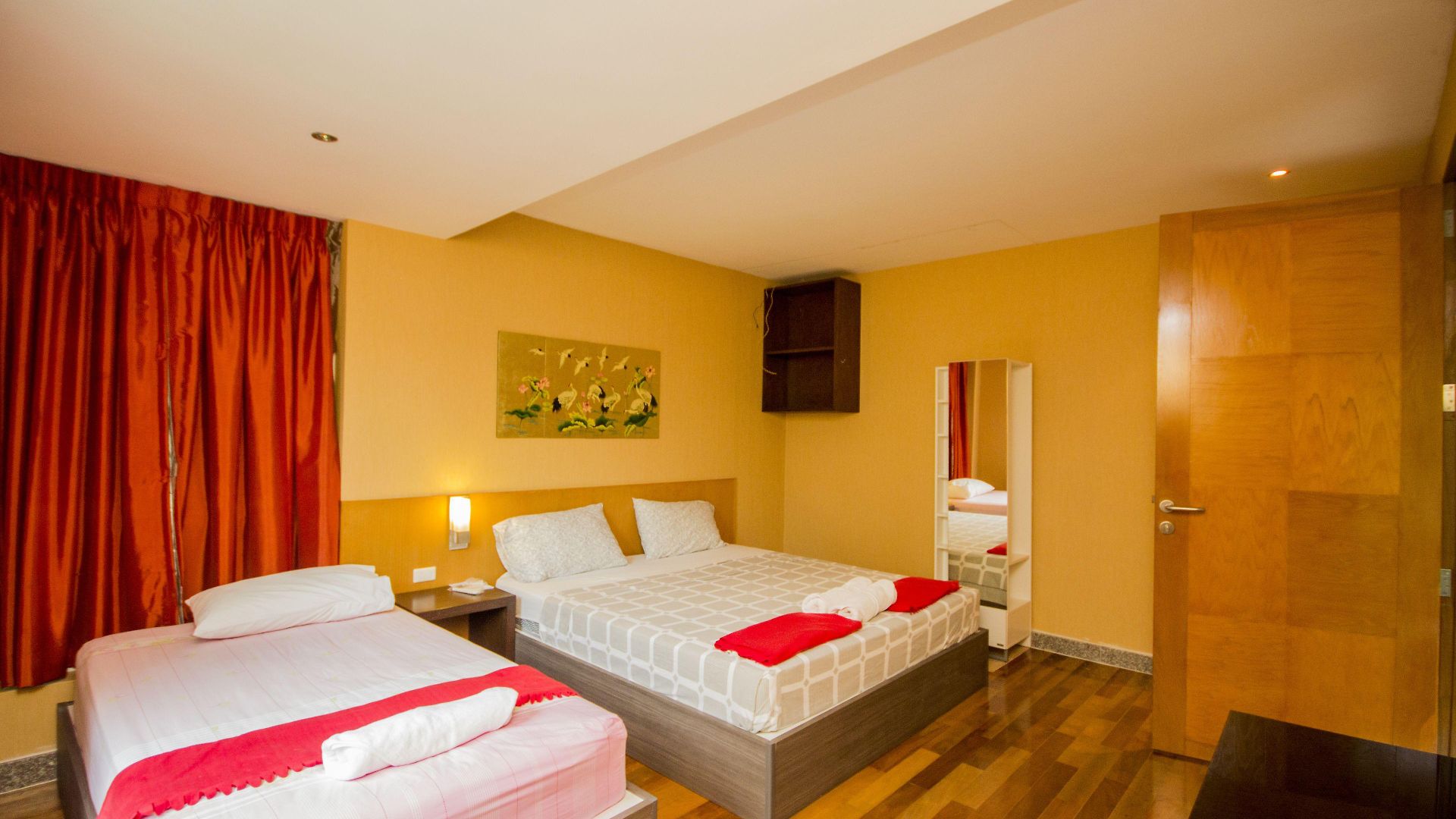 Tamnak 11br With Privater Pool โรงแรม Pattaya