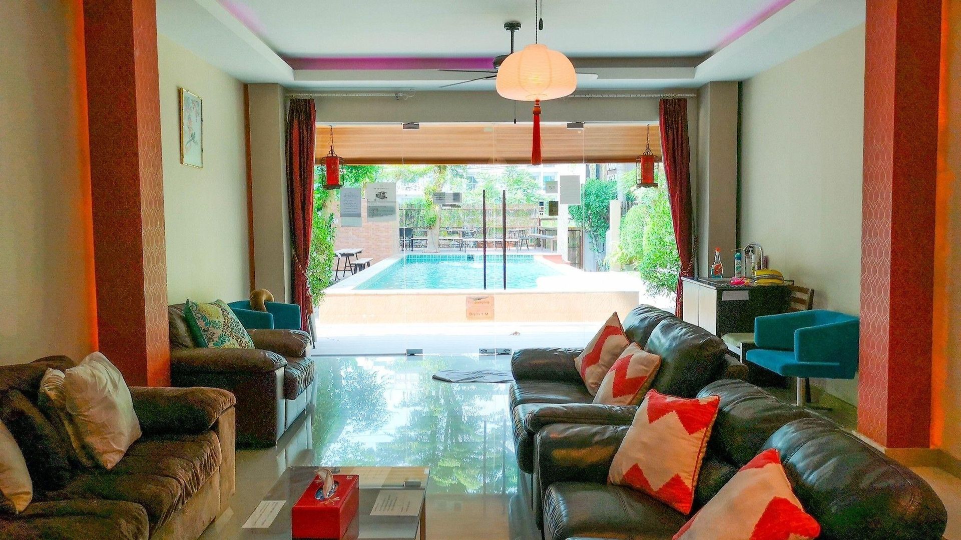 โรงแรม Tamnak 11br With Privater Pool