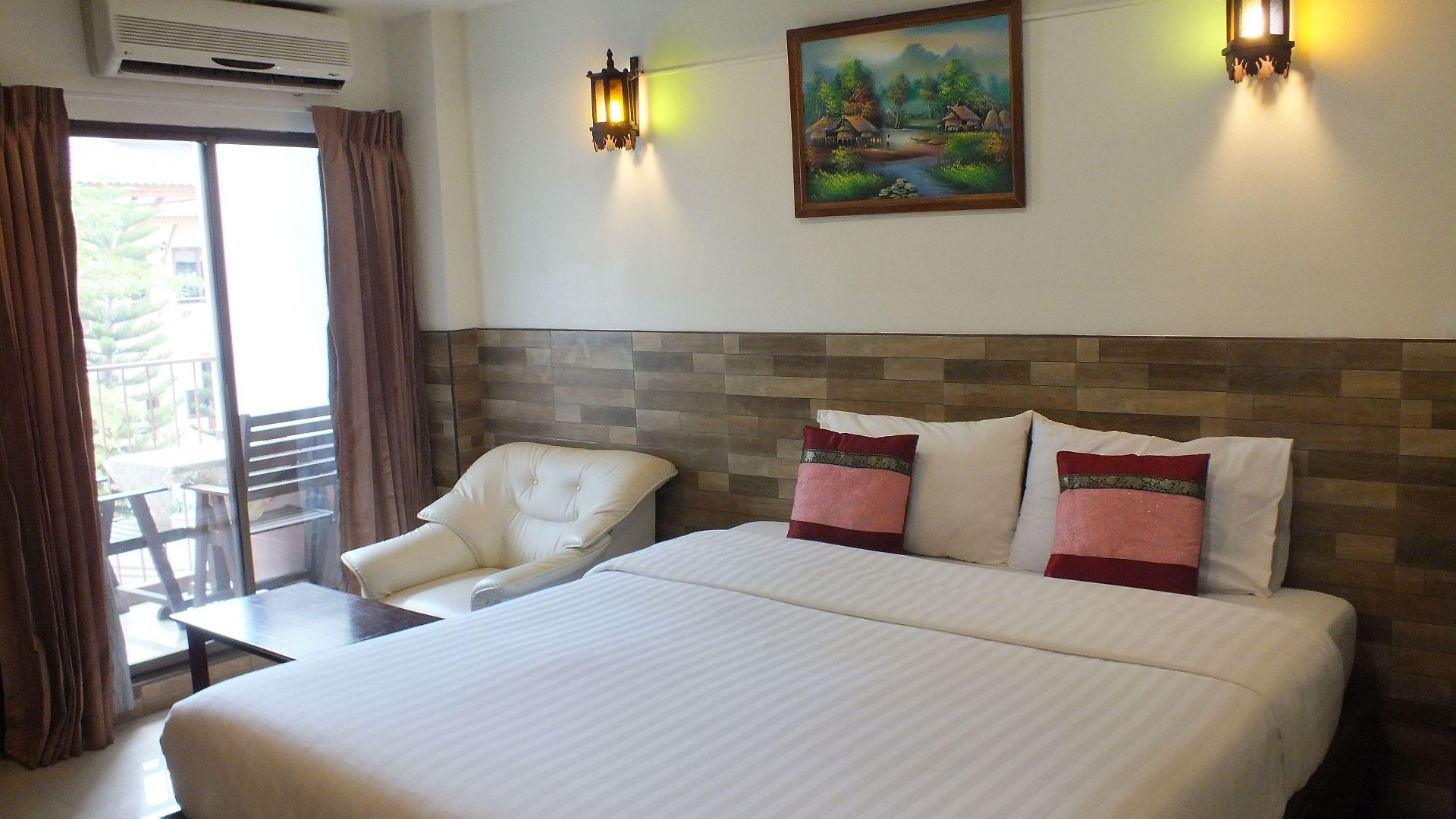 Chaba Garden โรงแรม Pattaya