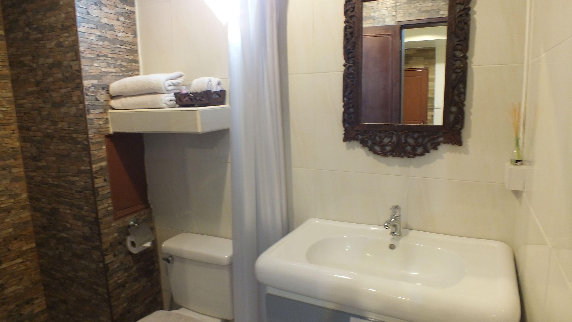 โรงแรม Chaba Garden 2*