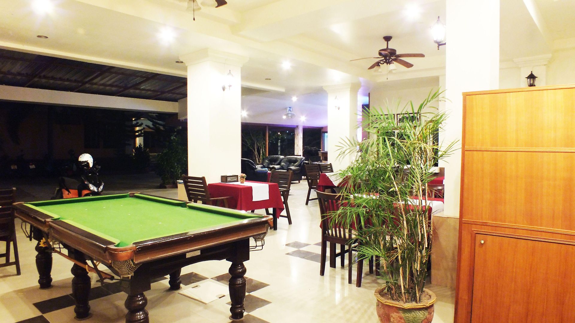Chaba Garden โรงแรม Pattaya