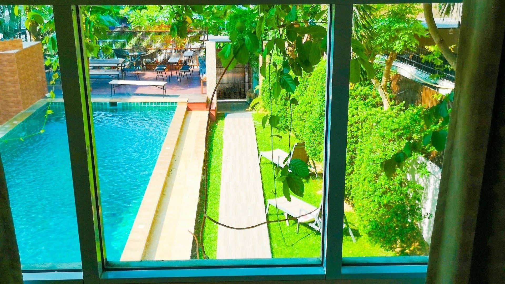 โรงแรม Tamnak 11br With Privater Pool