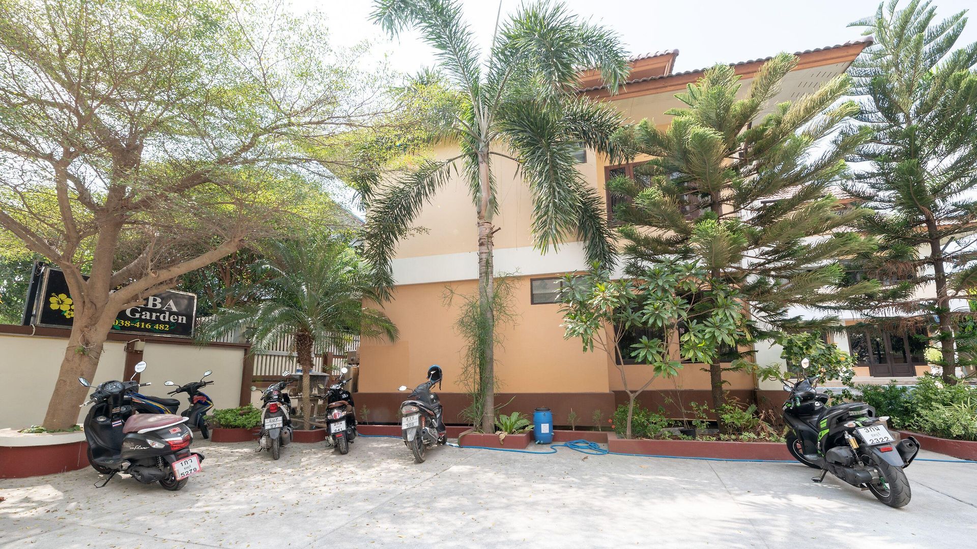 Chaba Garden