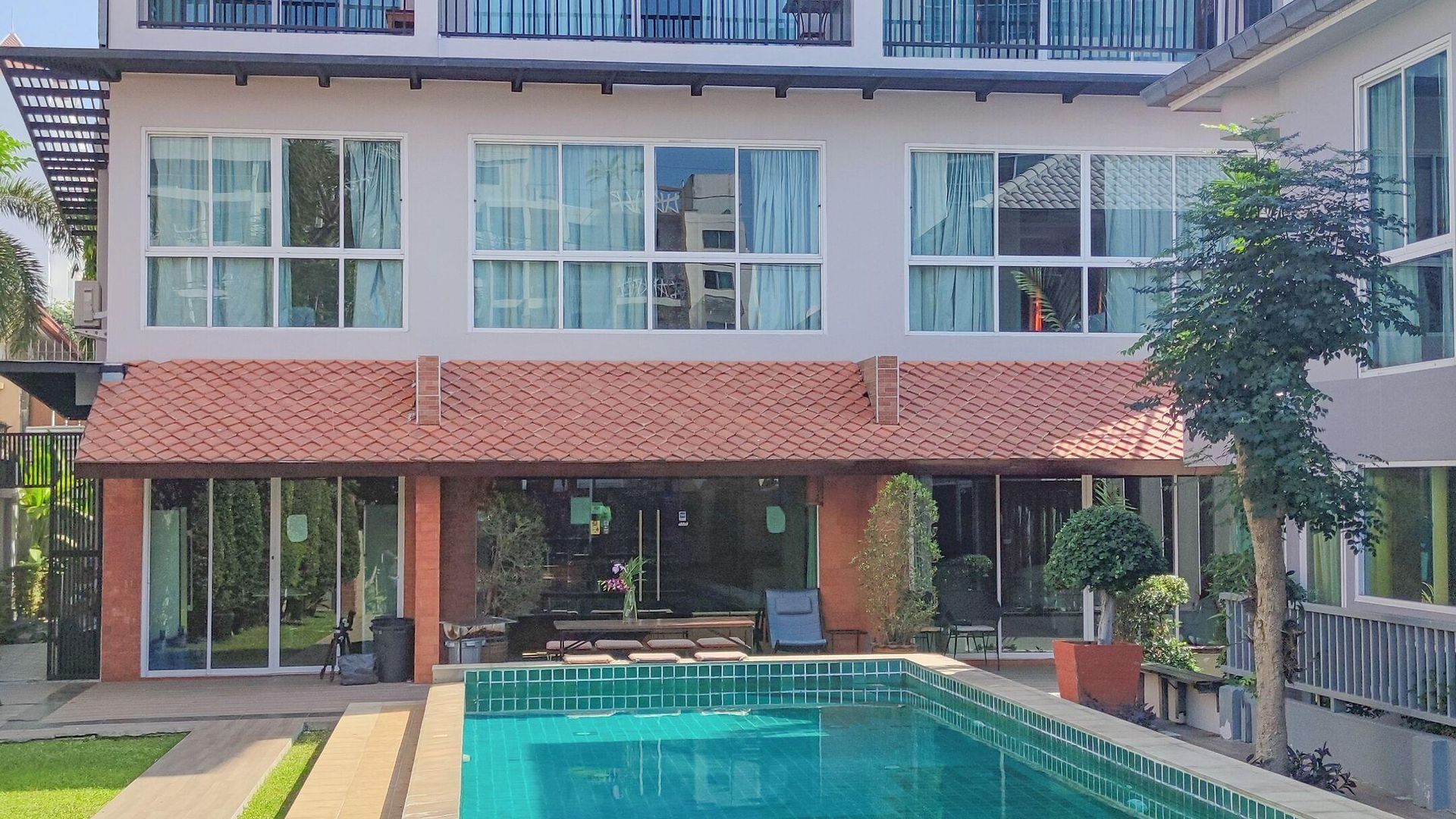 Tamnak 11br With Privater Pool โรงแรม