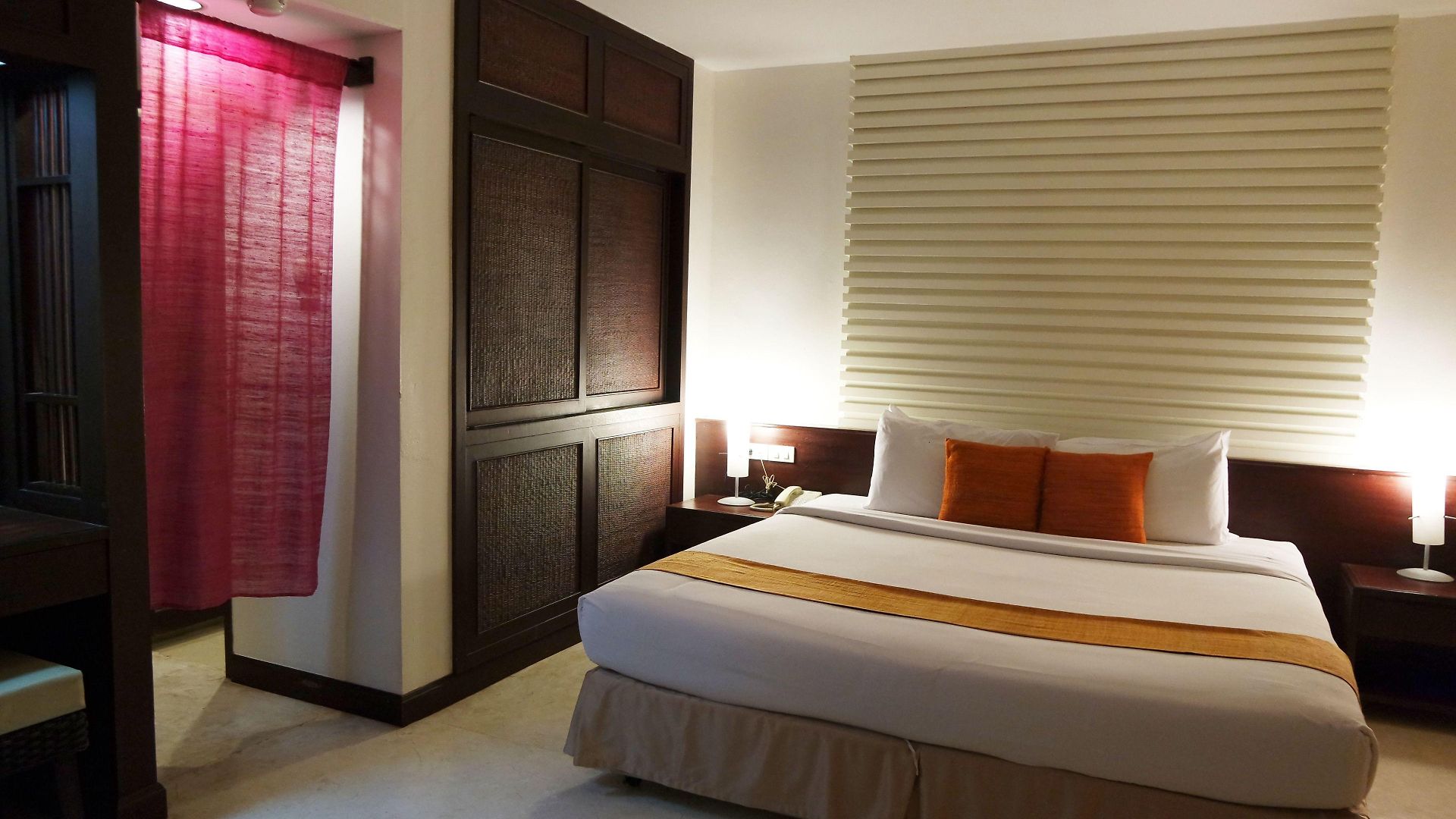 แกรนด์ โรงแรม