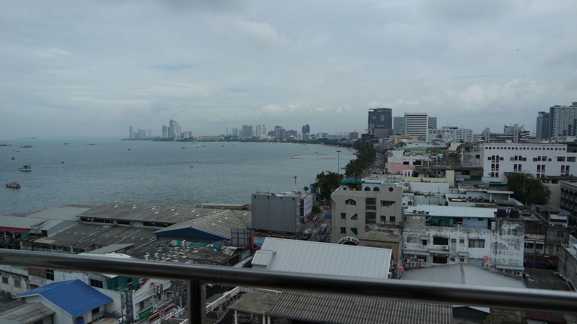 แกรนด์ 2* Pattaya