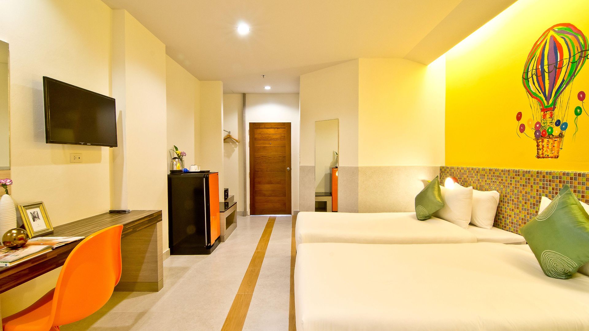 โรงแรมแกรนด์ เบลลา โรงแรม 4*