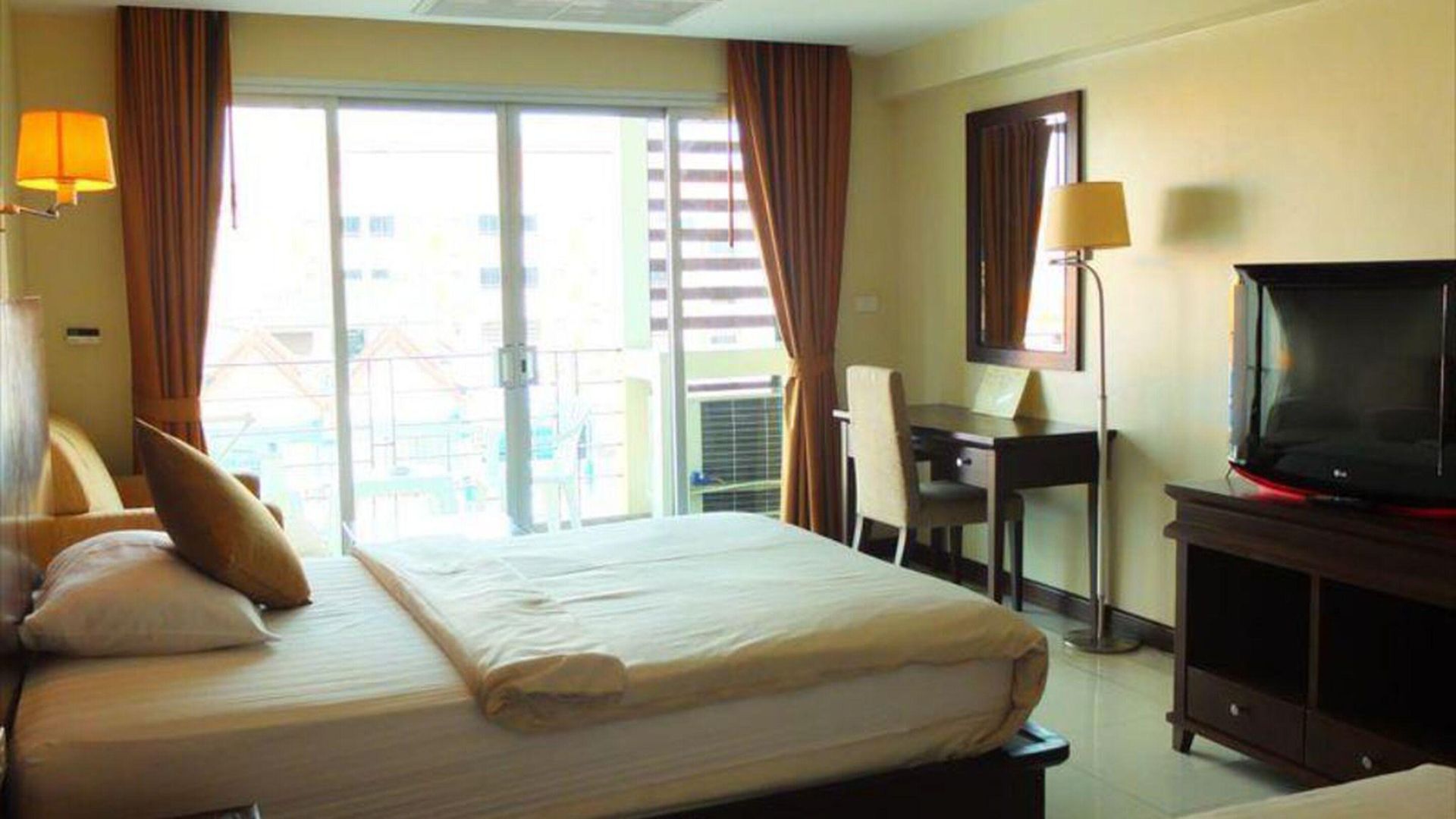 August 3* Pattaya