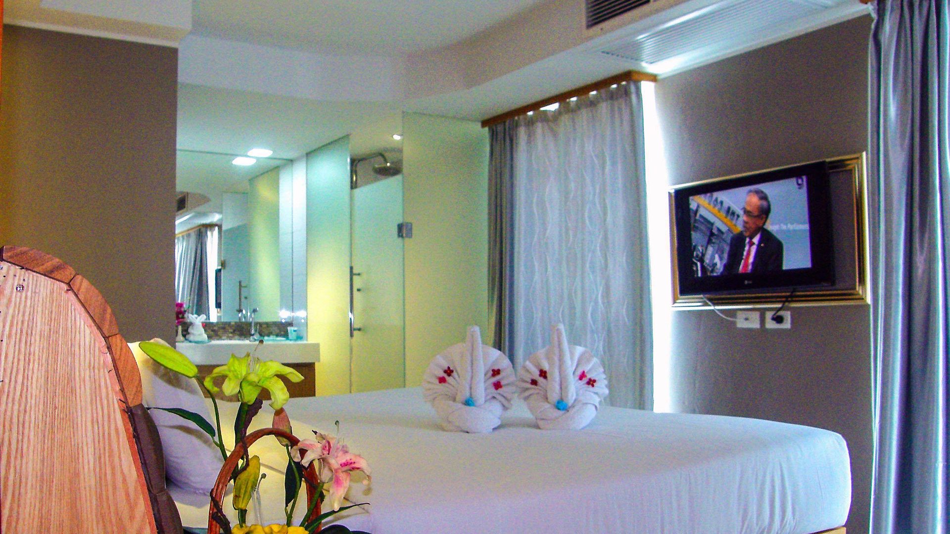 Oyo 143 Dday Resotel โรงแรม