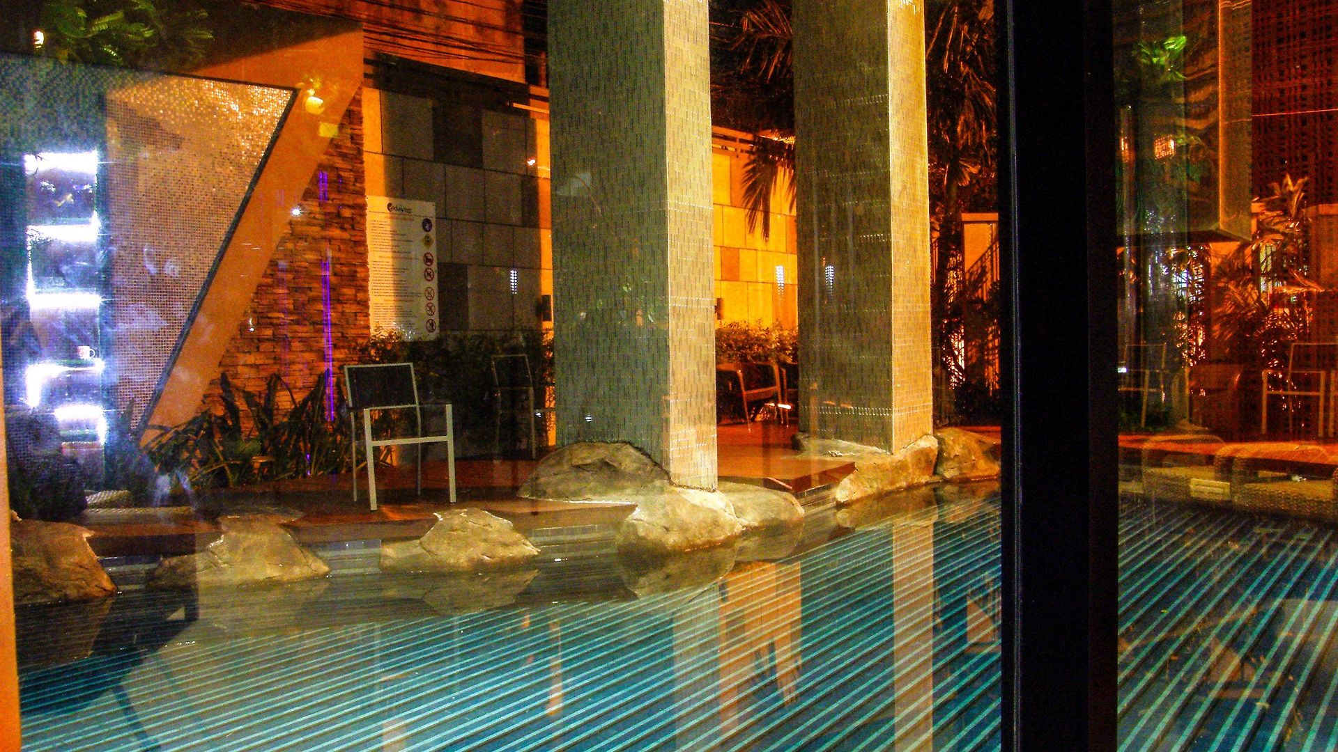 Oyo 143 Dday Resotel Pattaya