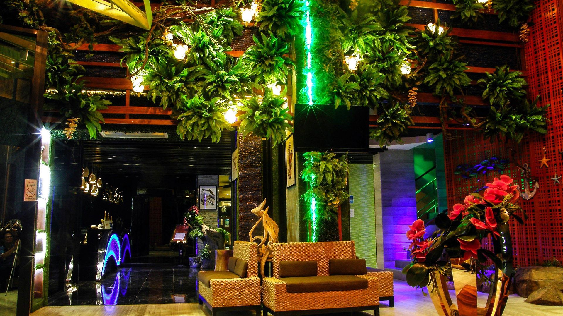 Oyo 143 Dday Resotel