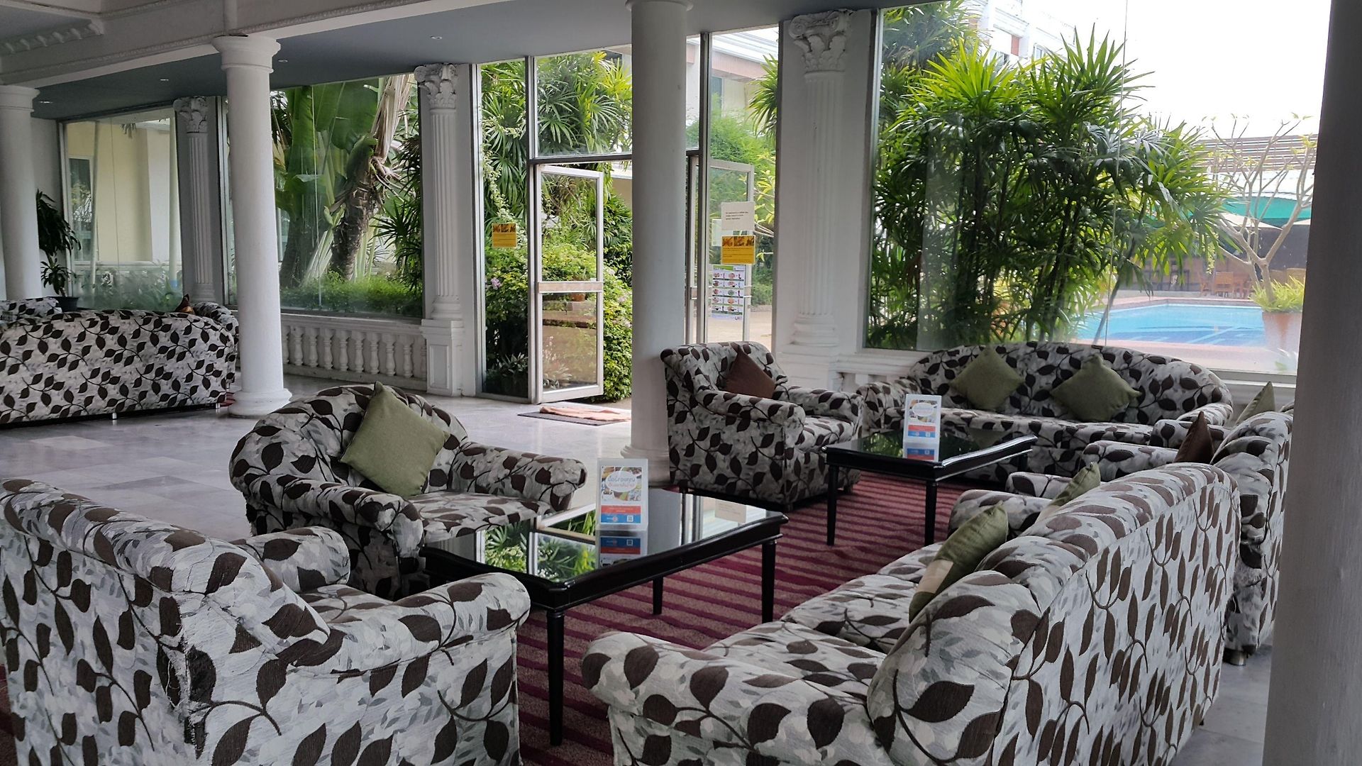วินด์มิลล์รีสอร์ทโฮเทล พัทยา โรงแรม 3*