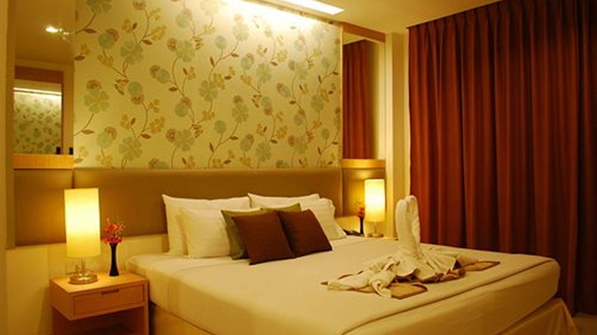 วินด์มิลล์รีสอร์ทโฮเทล พัทยา โรงแรม