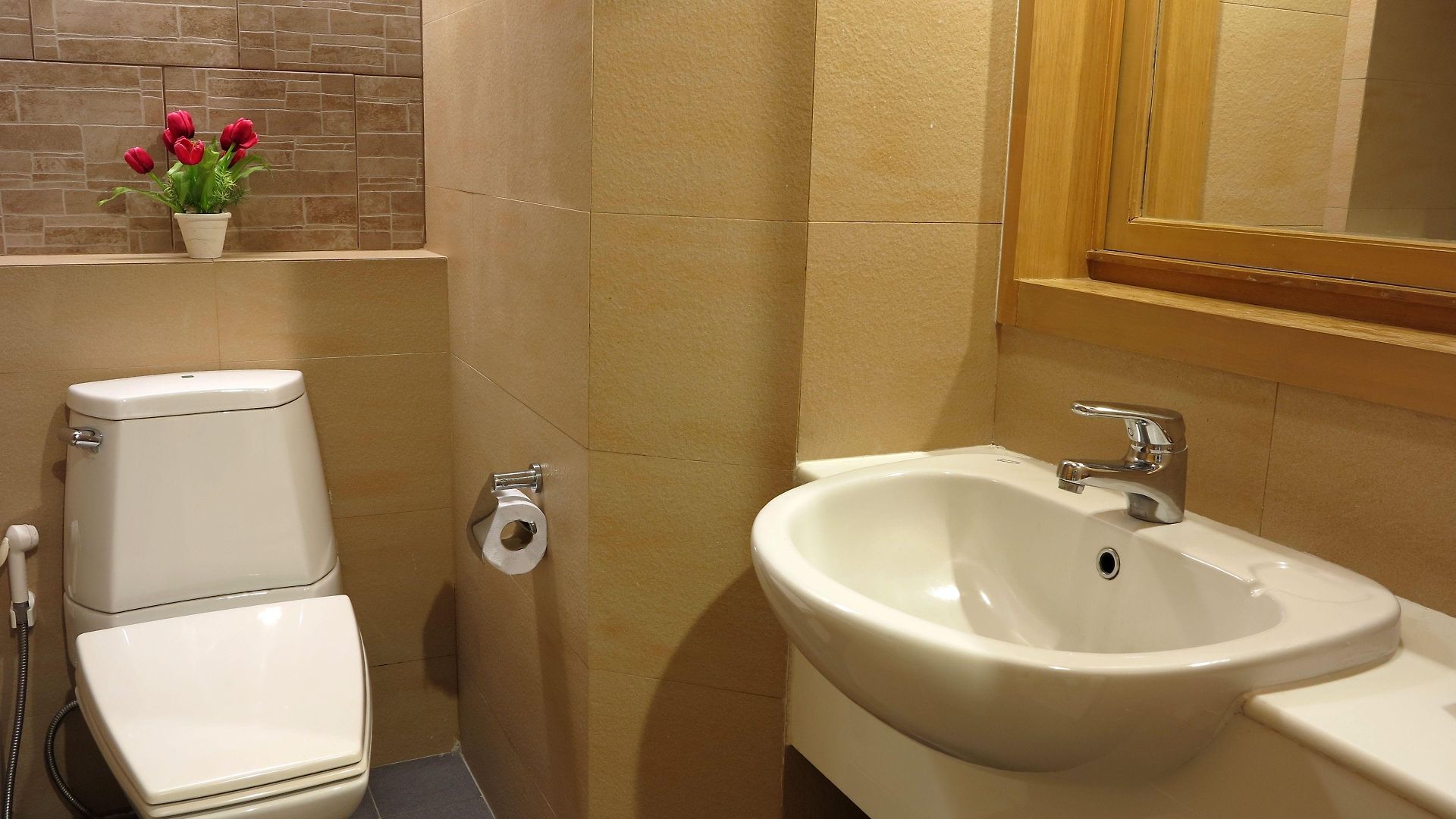 วินด์มิลล์รีสอร์ทโฮเทล พัทยา โรงแรม 3*