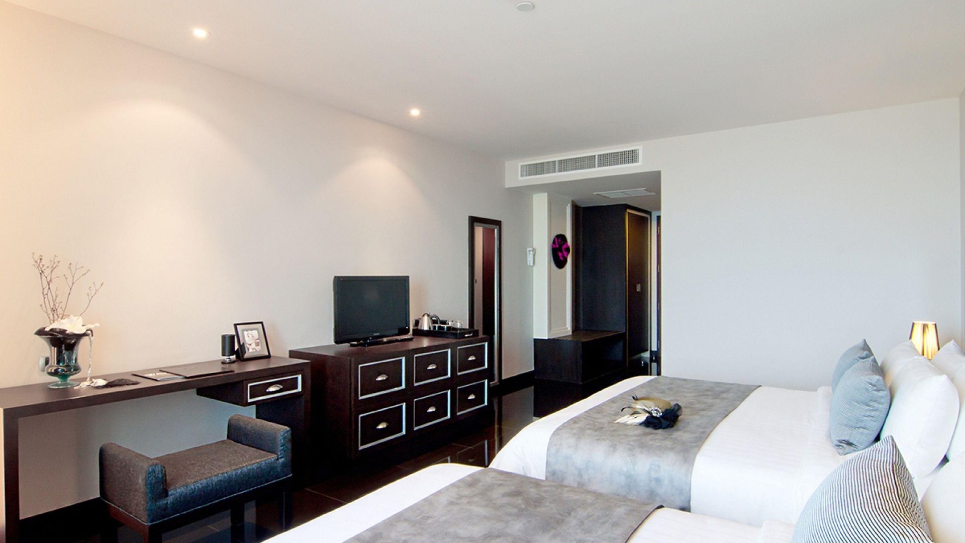 Hotel Way