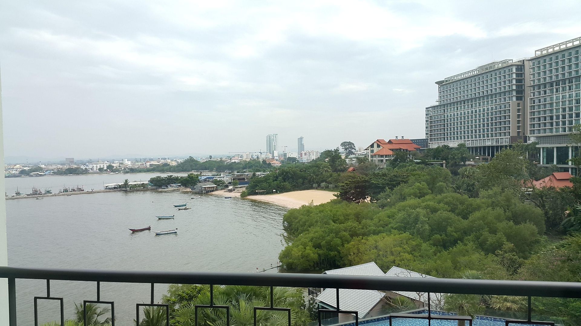 Way Hotel 5*