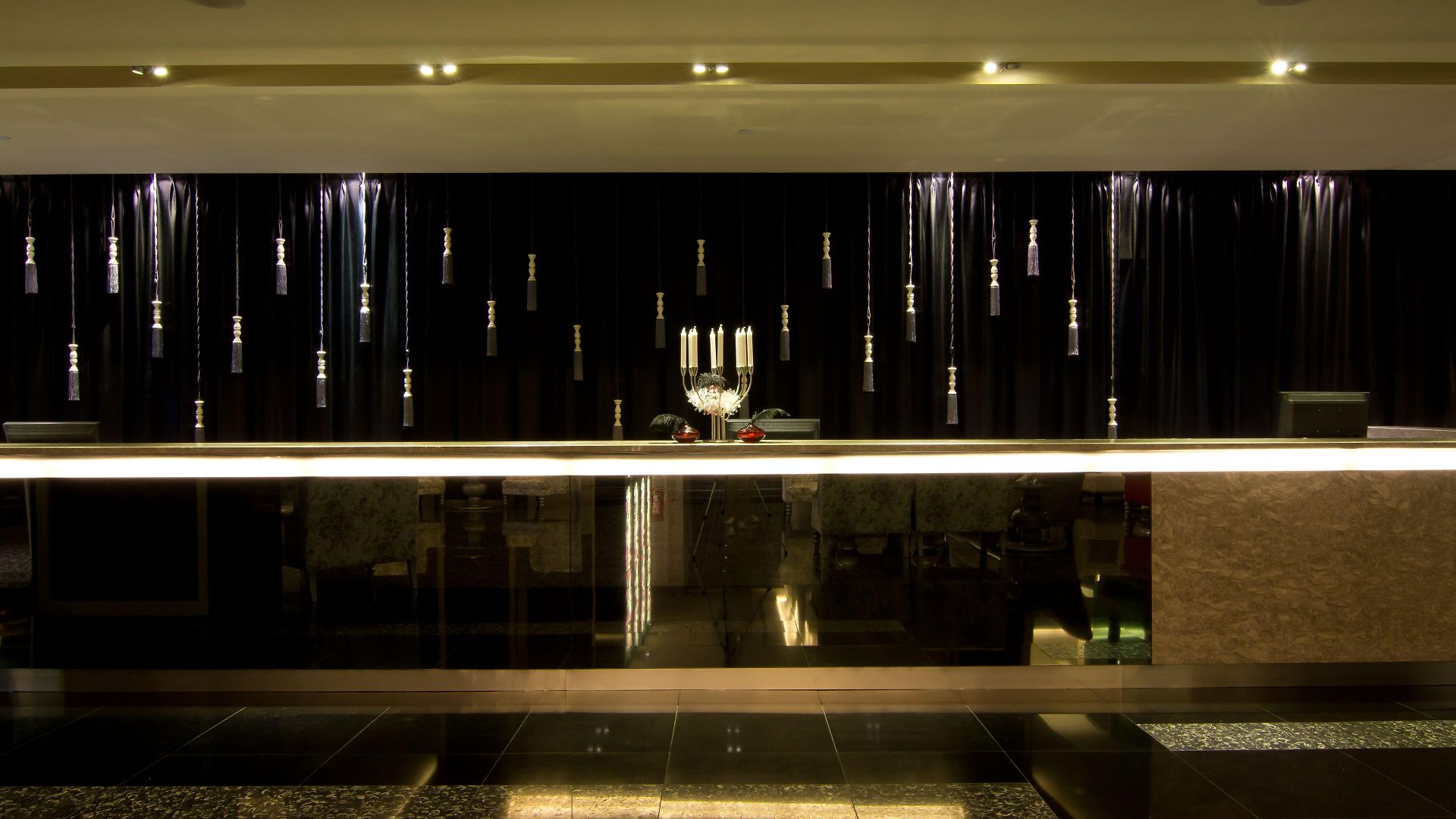 Hotel Way
