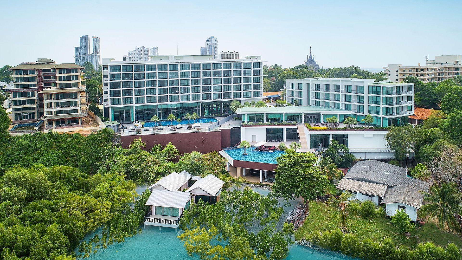 Way Hotel