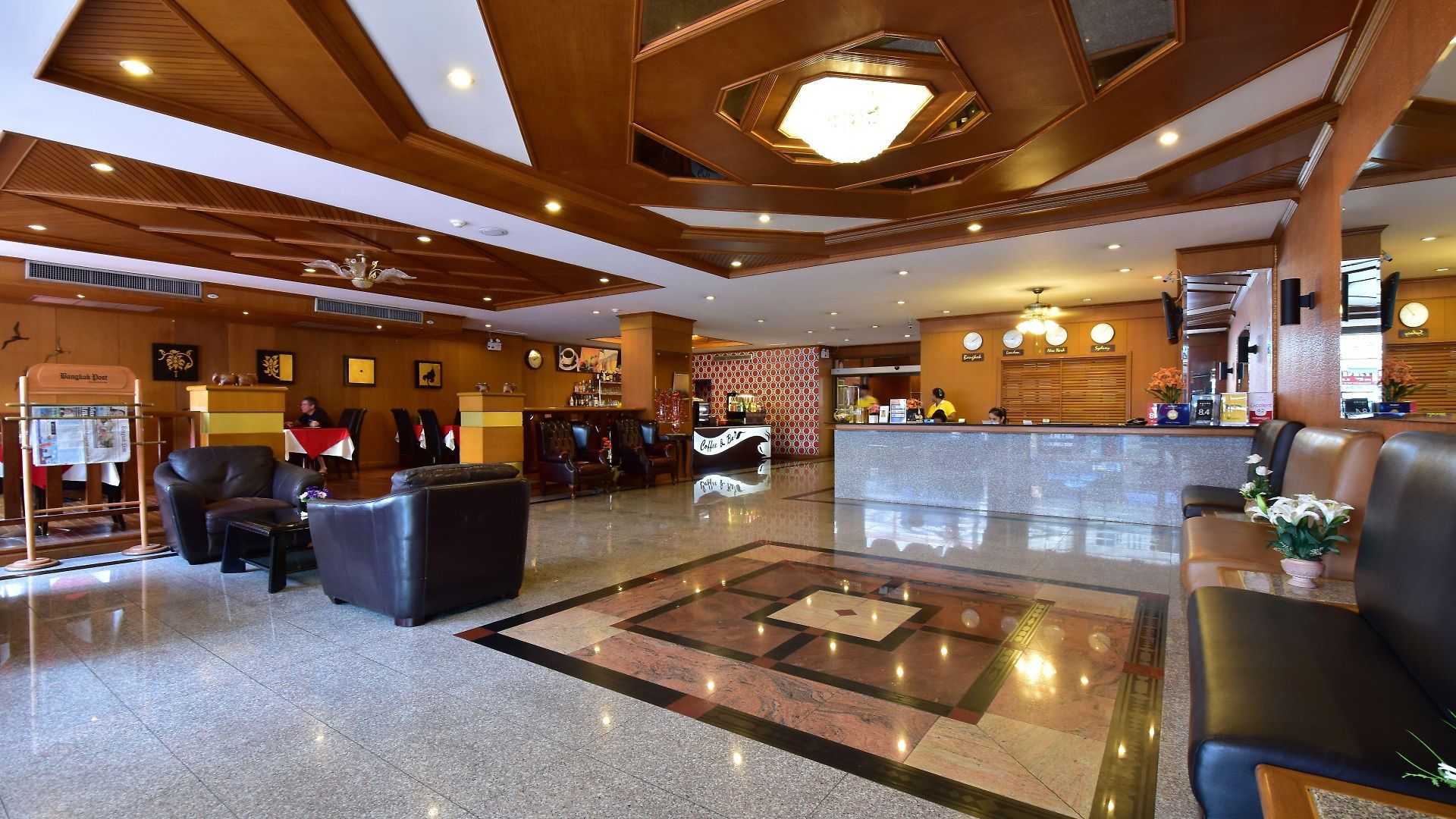 Dynasty โรงแรม